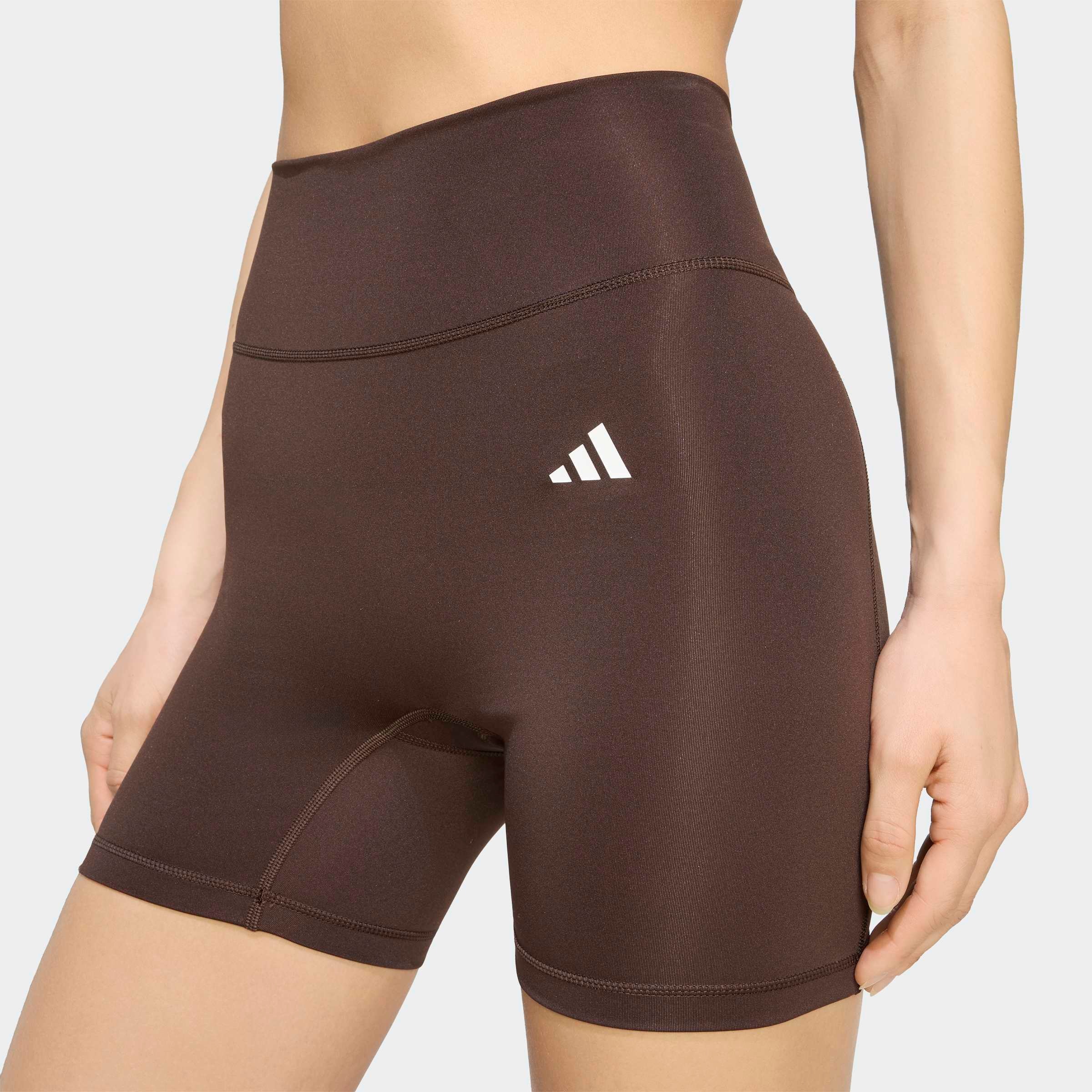 adidas Performance Shorts »OPT ESS SHO L«  für Erwachsene, mit sportlichem Stil