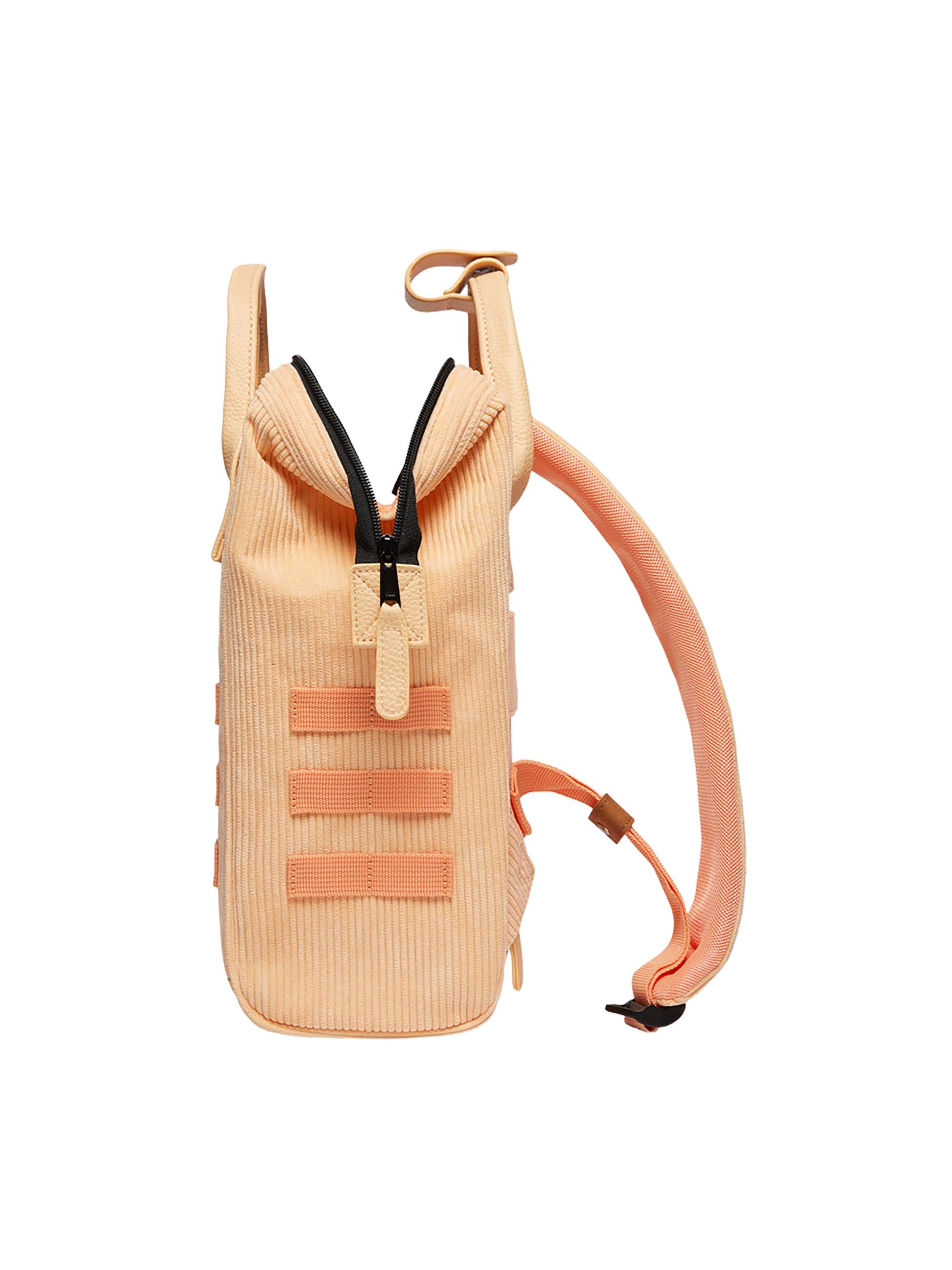 CABAIA Tagesrucksack »Tagesrucksack Adventurer S Cord Recycled«, Cord-Rucksack mit austauschbaren Vordertaschen