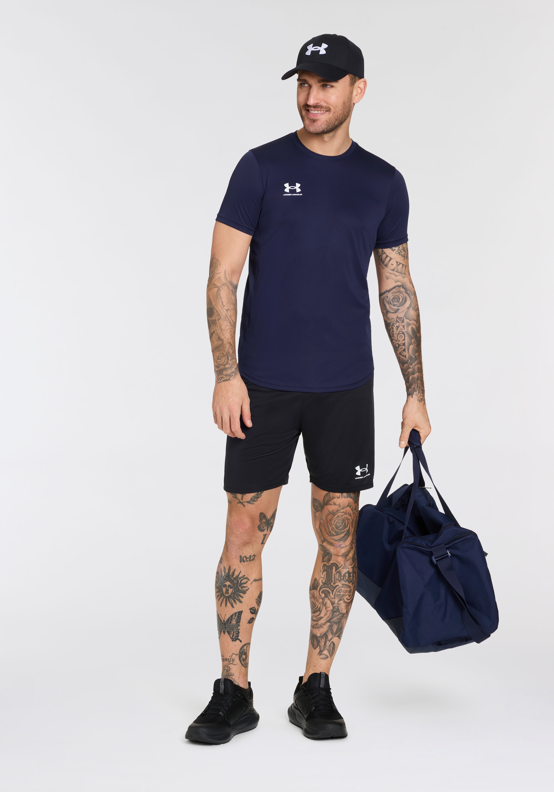 Under Armour® Shorts »UA M CHALLENGER TRAIN SHORT«