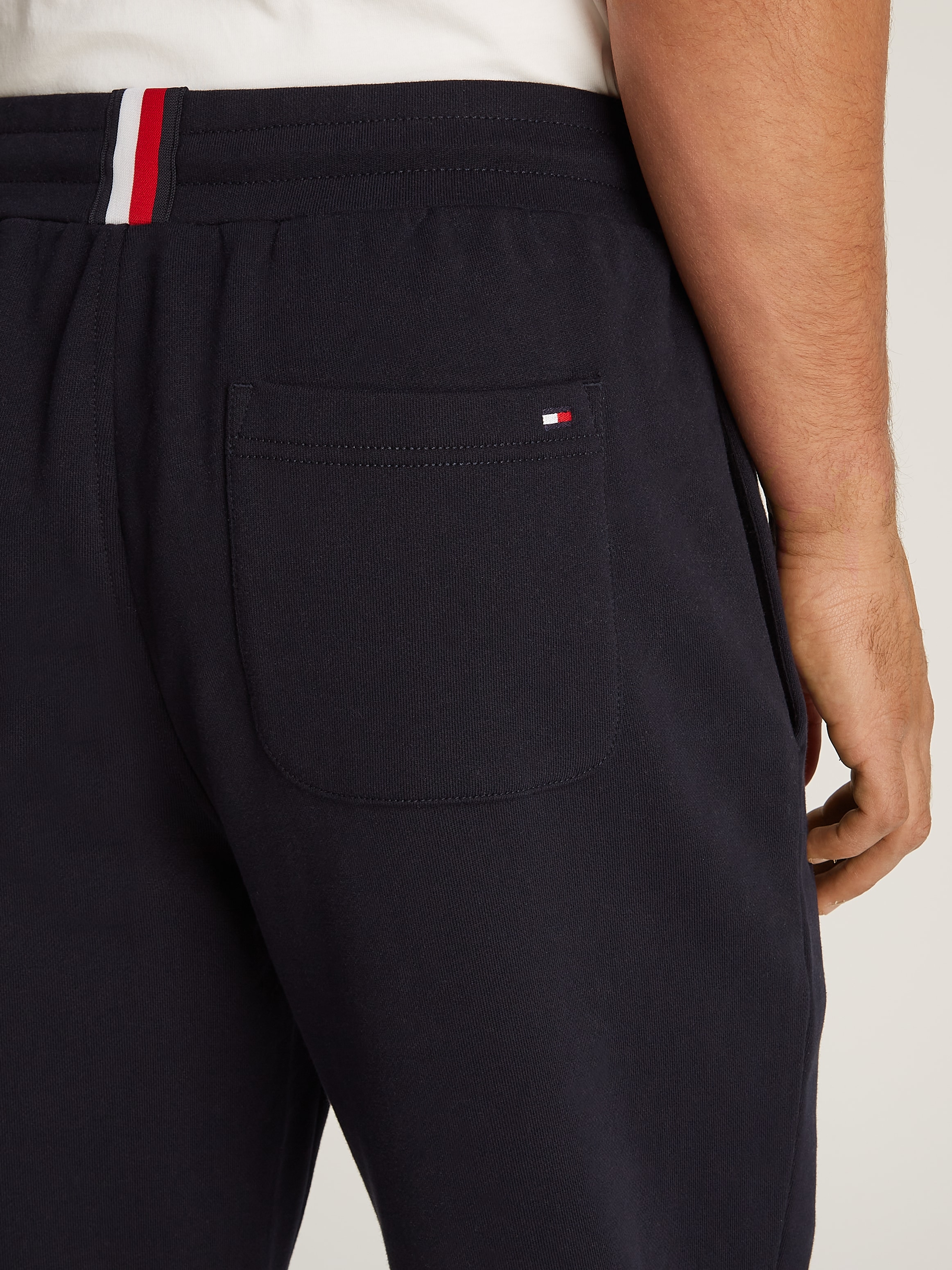 Tommy Hilfiger Sweathose »BASIC BRANDED SWEATPANTS«, mit großem Tommy Hilfiger Schriftzug