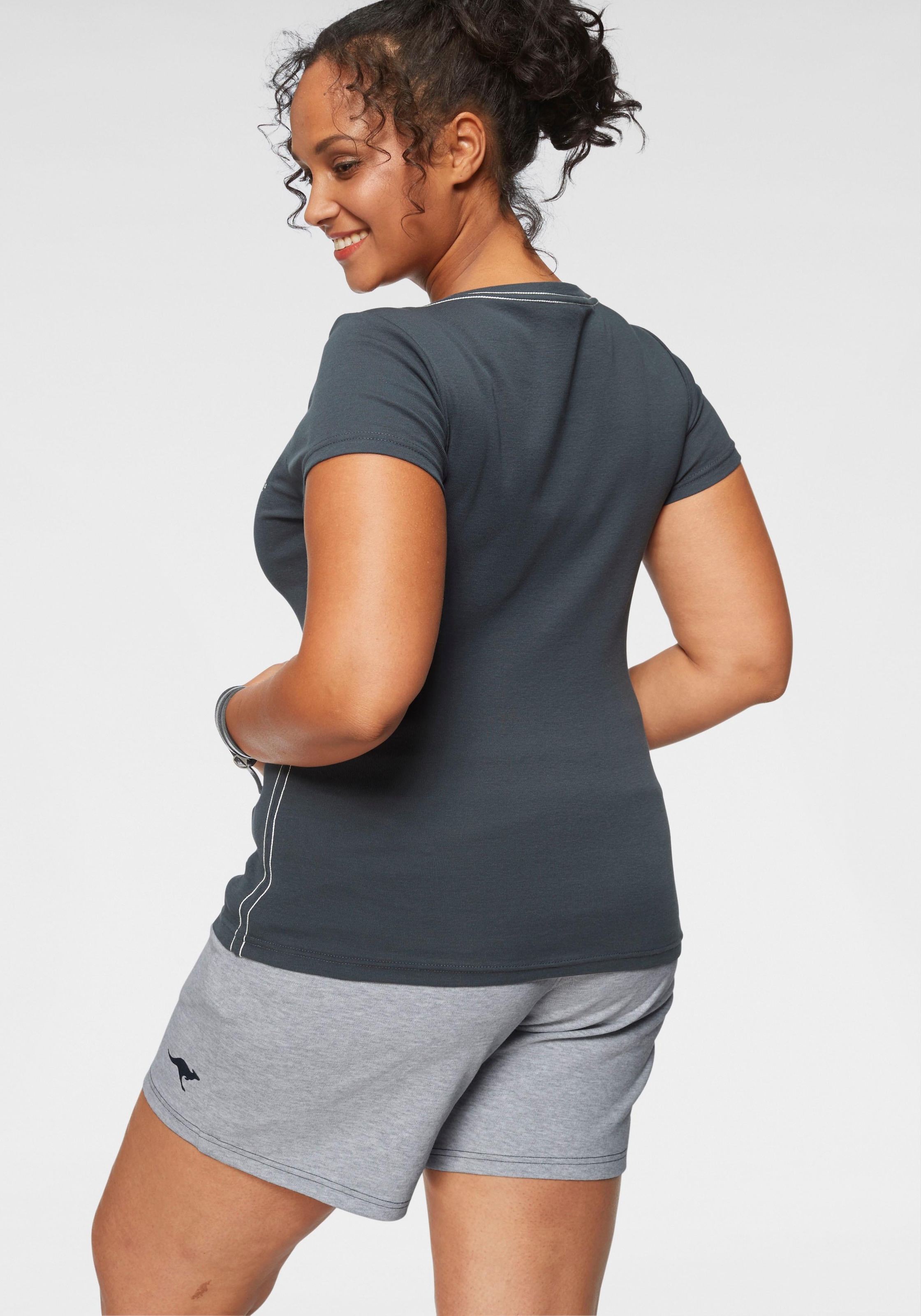 KangaROOS T-Shirt, Kurzarm, sehr figurbetonte Passform