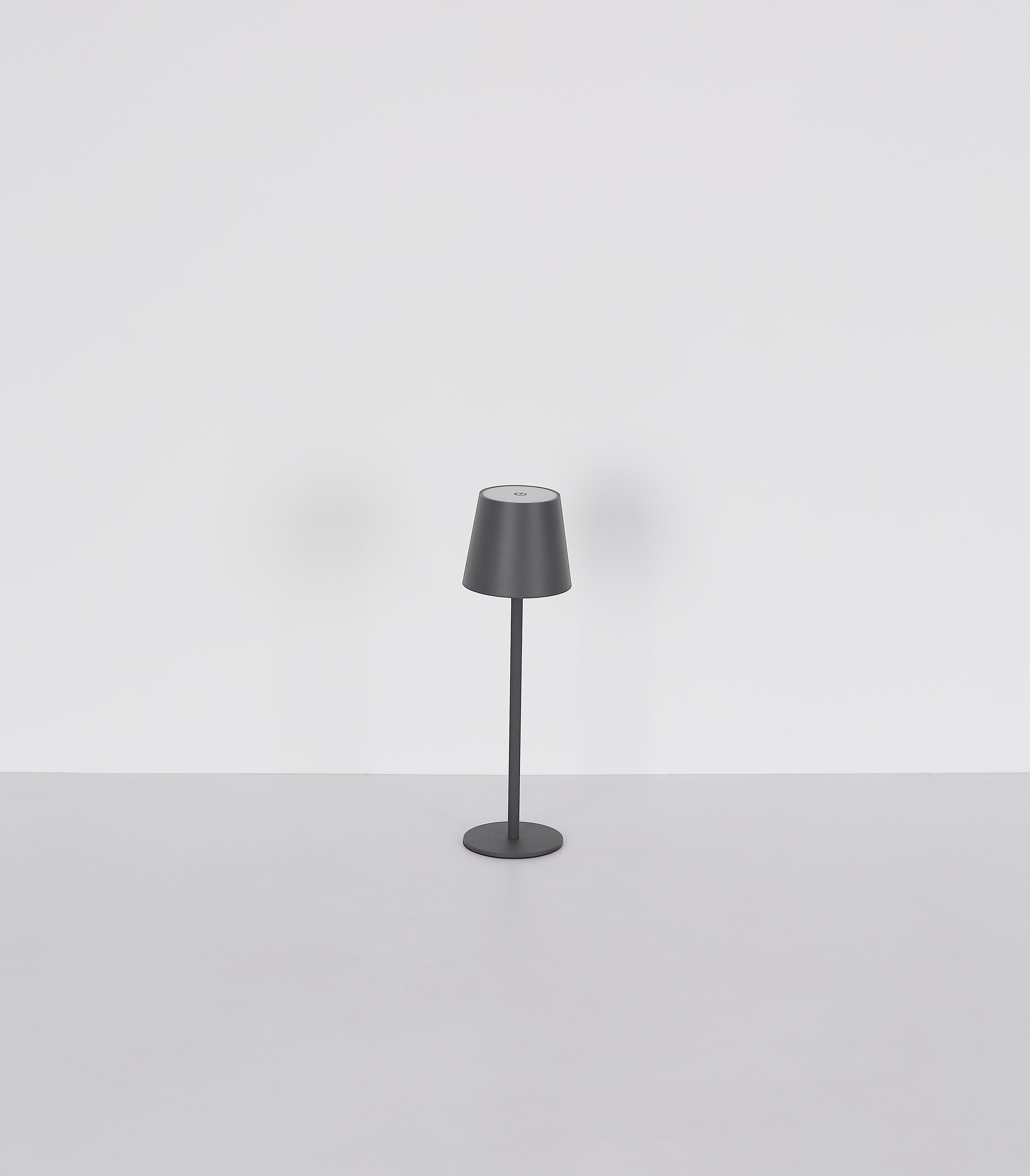 OTTO home LED Tischleuchte »Alennia Akkuleuchte inkl. Flaschenaufsatz« LED-Modul 1 Stk. warmweiß - kaltweiß stufenloser Touchdimmer, Farben fixierbar, USB-C, Akkulampe, CCT