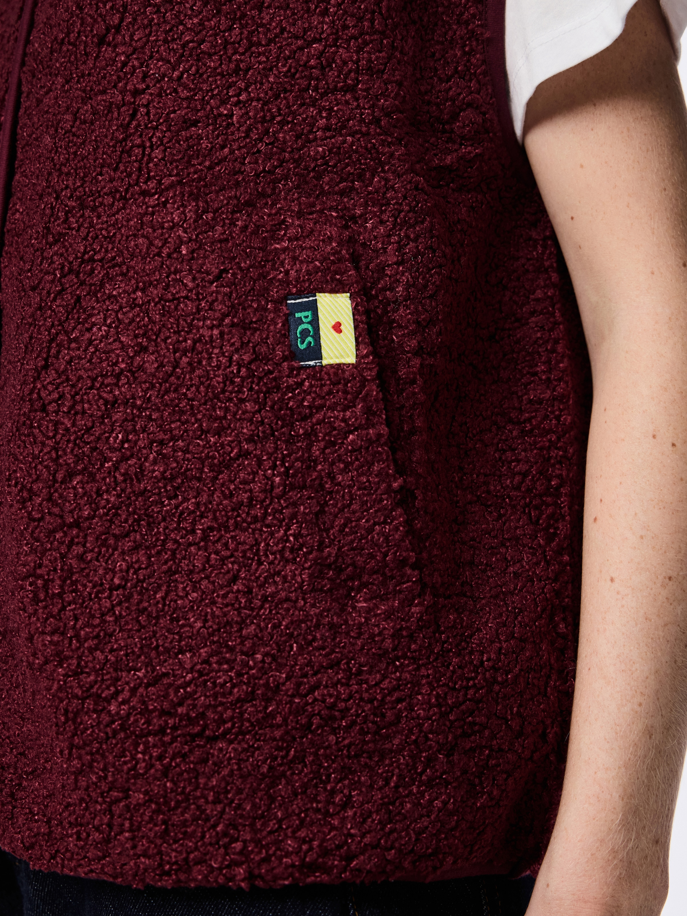 pieces Plüschweste »PCKATTY TEDDY VEST NOOS BC« Kunstfaser, Plüsch