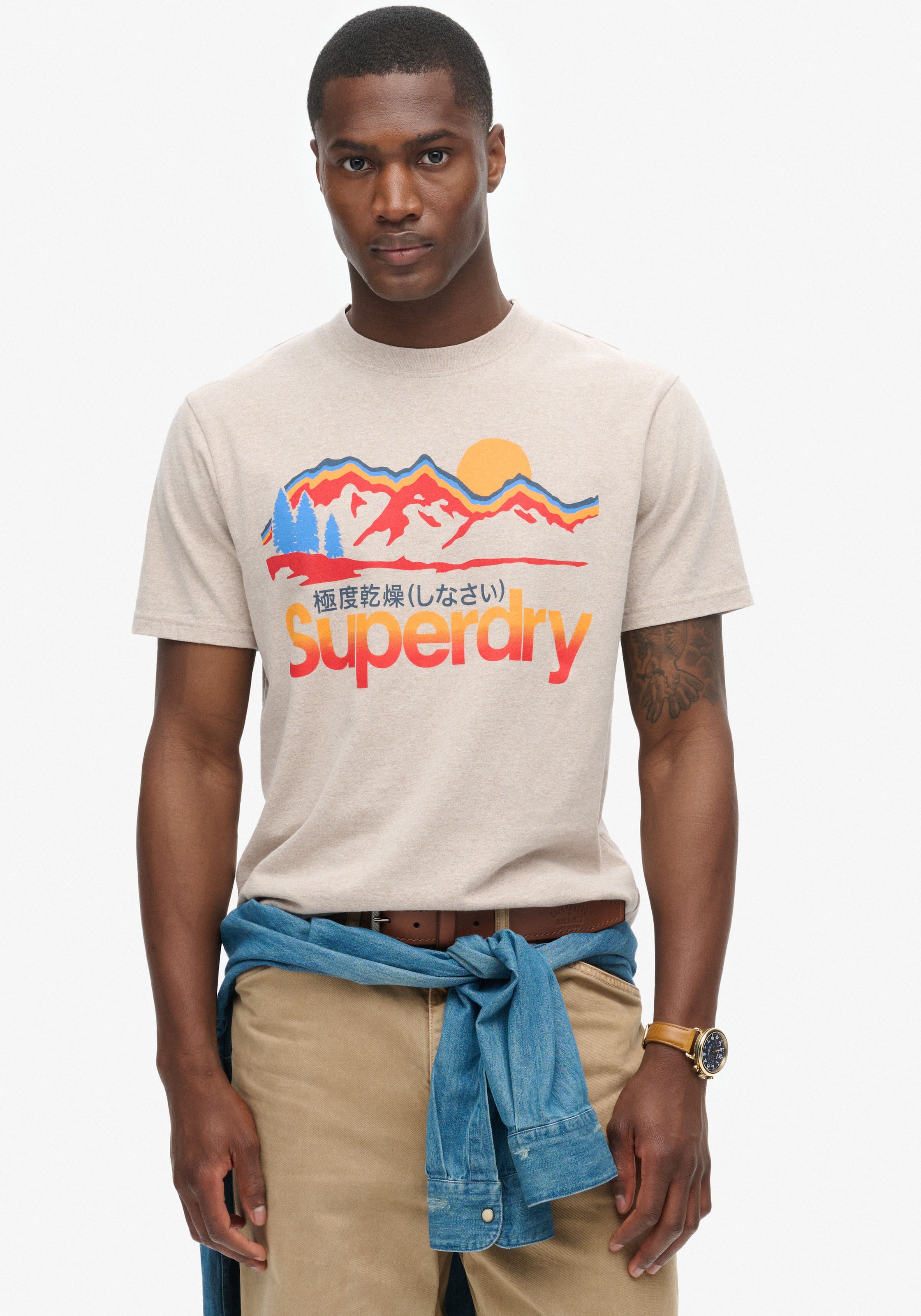 Superdry Rundhalsshirt »CL GREAT OUTDOORS GRAPHIC TEE«