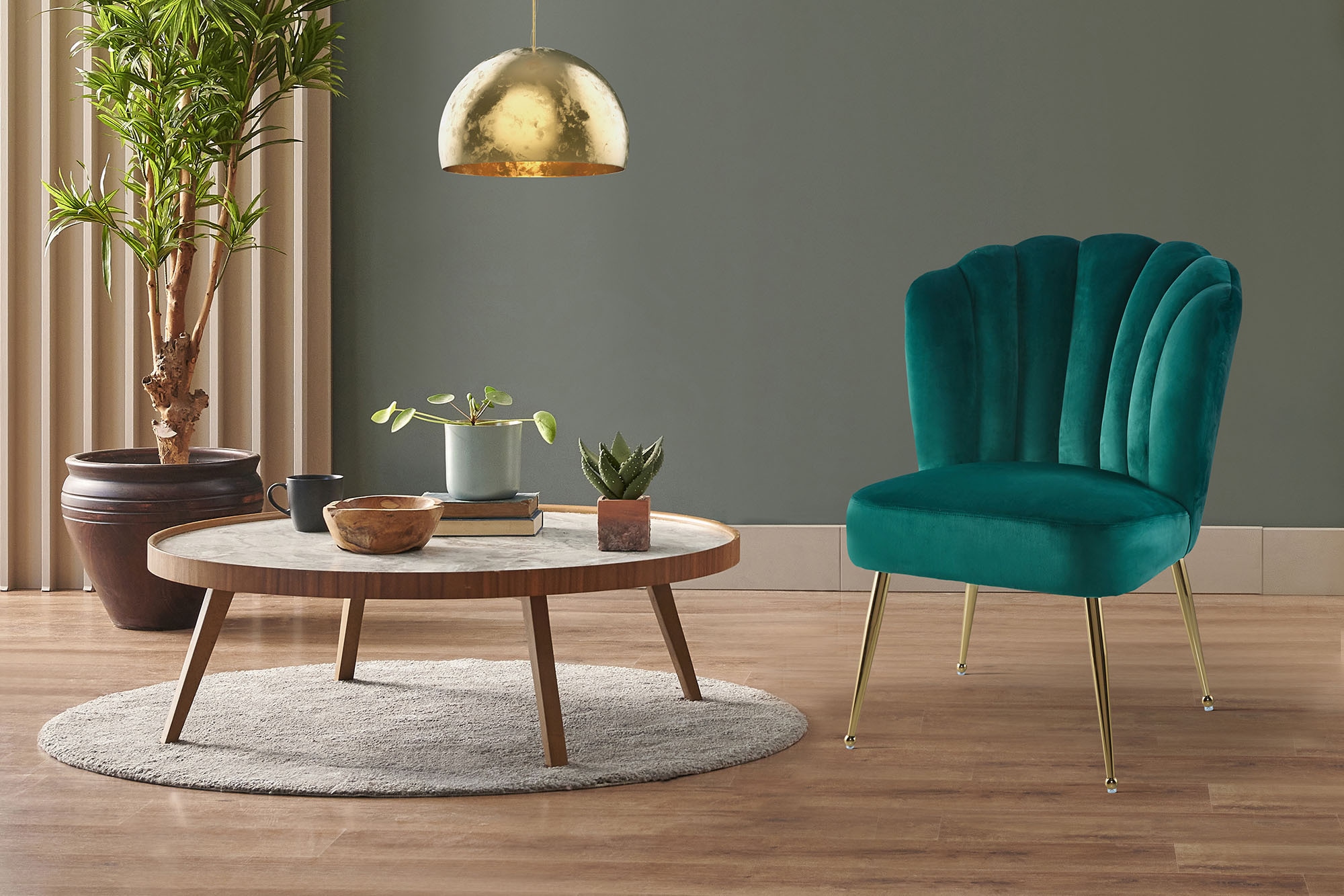 Kayoom Polsterstuhl »Stuhl Lalie 125, Rückenlehne im Retro-Stil, ausgefallene Rückenlehne«, 1 St., Rückenlehne in Muschel-Design, Samtbezug, goldene Metallbeine