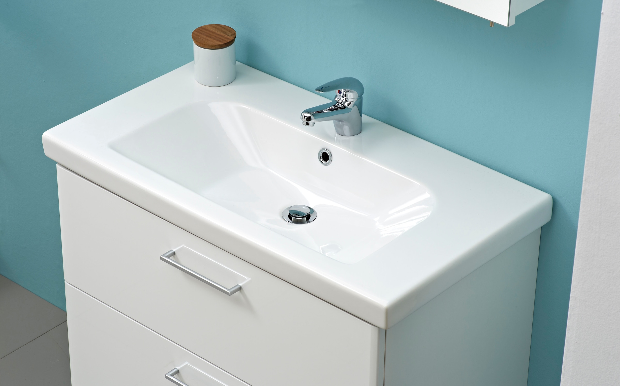Saphir Badmöbel-Set »Quickset 316 4-teilig, Keramikwaschtisch mit LED-Spiegelschrank«, (5 St.), mit Unterschrank, Hängeschrank, 5 Türen, 1 Klappe, inkl. Türdämpfer