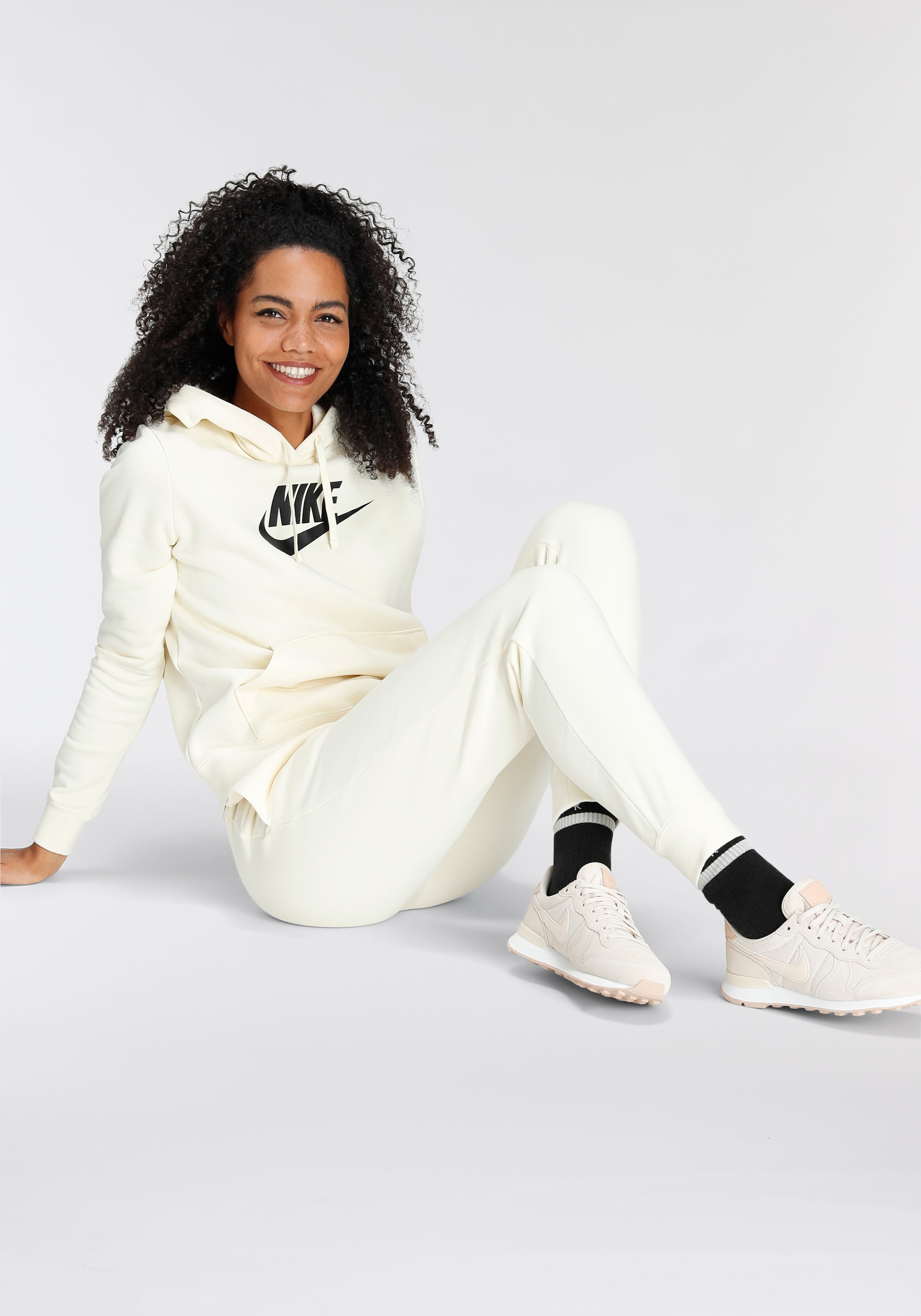 Nike Sportswear Kapuzensweatshirt »Club Fleece Women's Logo Pullover Hoodie«