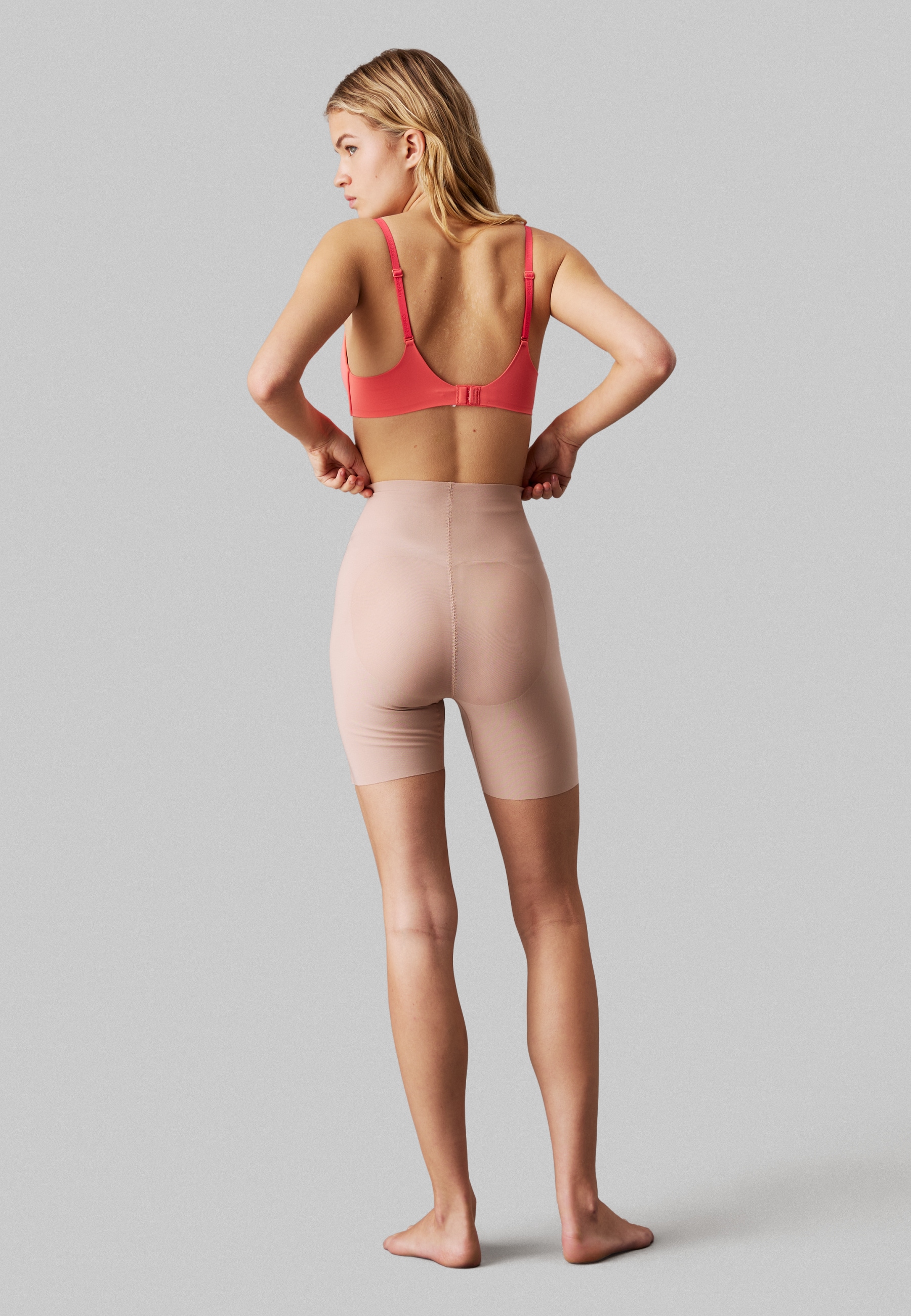 Calvin Klein Underwear Formpants »SCULPT FIRM THIGH SLIMMER SHORT«, mit Mesh-Einsätzen, shapewear