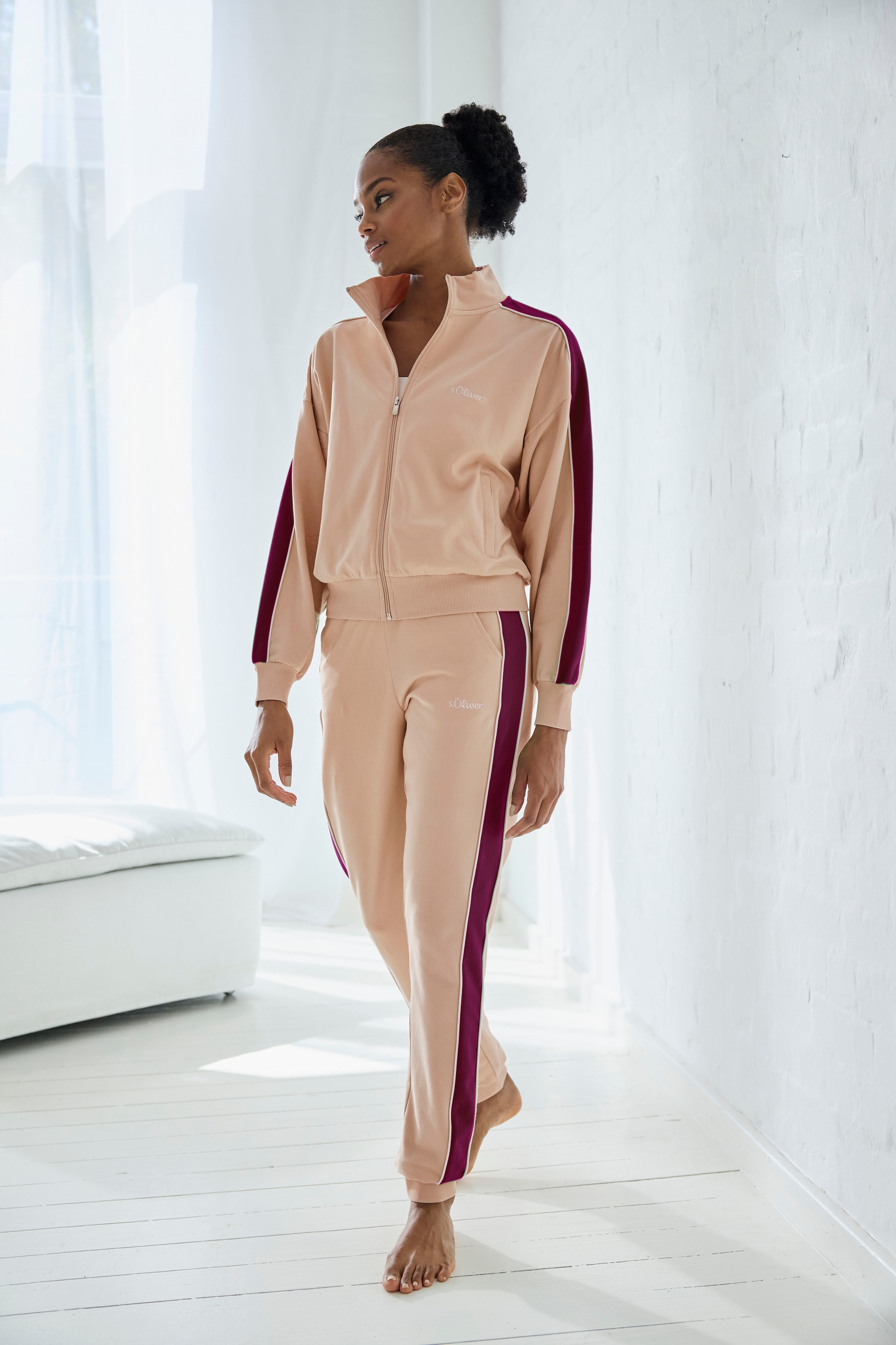 s.Oliver Sweathose  mit Seitenstreifen und Pipings, Loungewear
