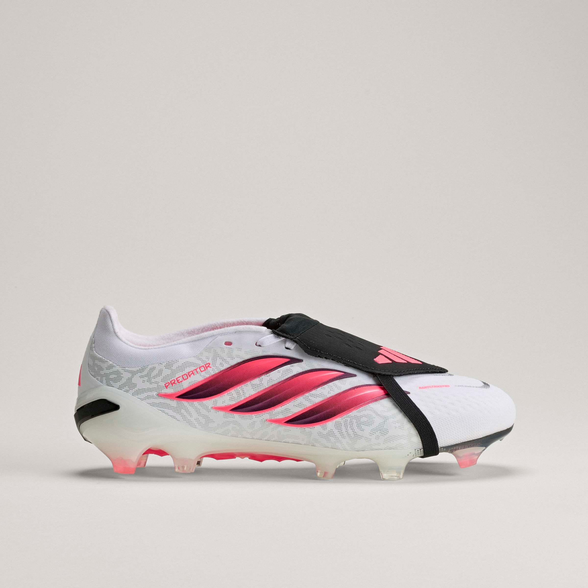 adidas Performance Fußballschuh »PREDATOR PRO , FESTE BÖDEN, UMSCHLAGBARE ZUNGE«  Außensohle für Rasen und feste Böden
