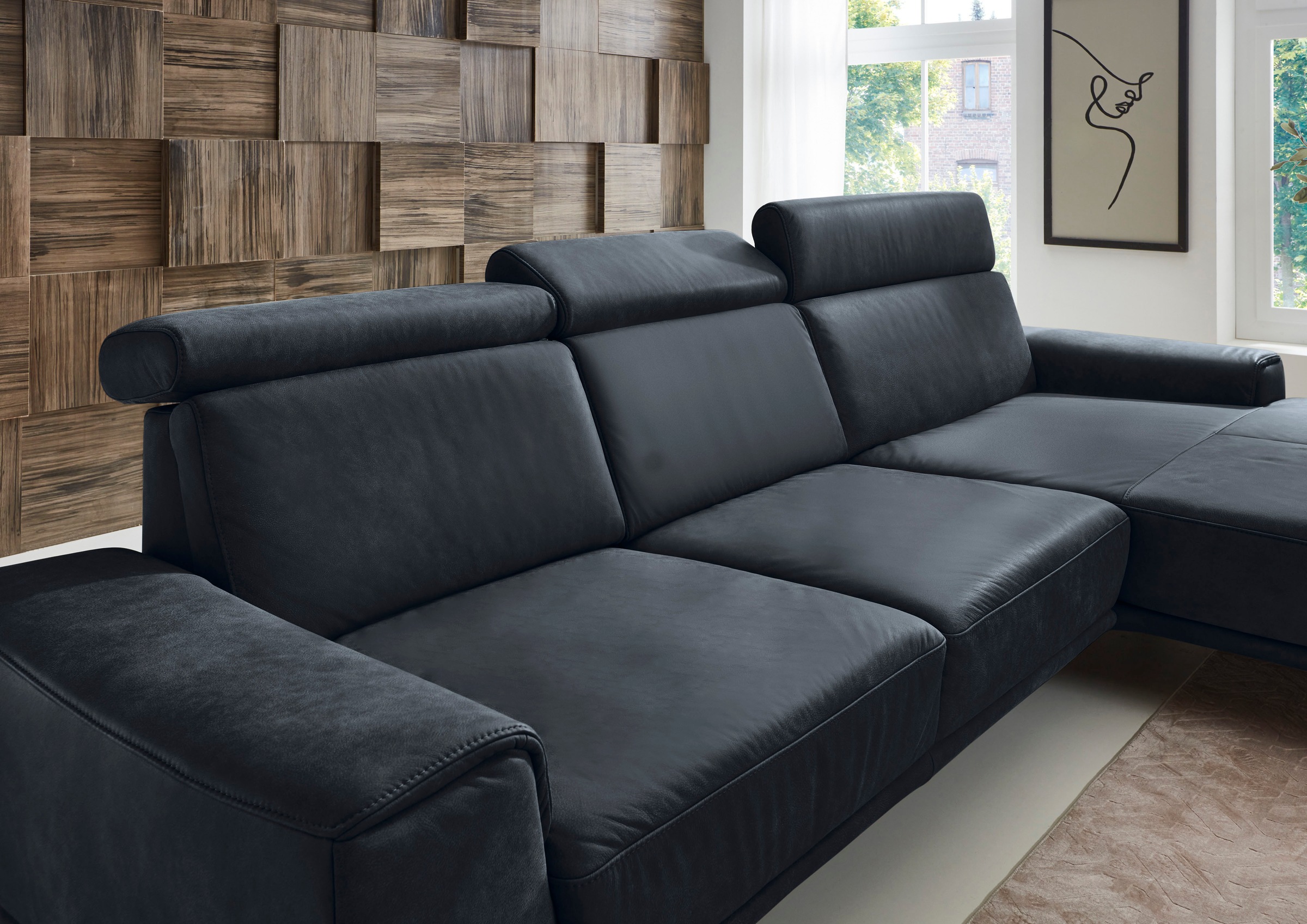 Die PlanBar Ecksofa »PN-EM22041 L-Form« wahlweise motorisches Canape oder Sitztiefenverstellung