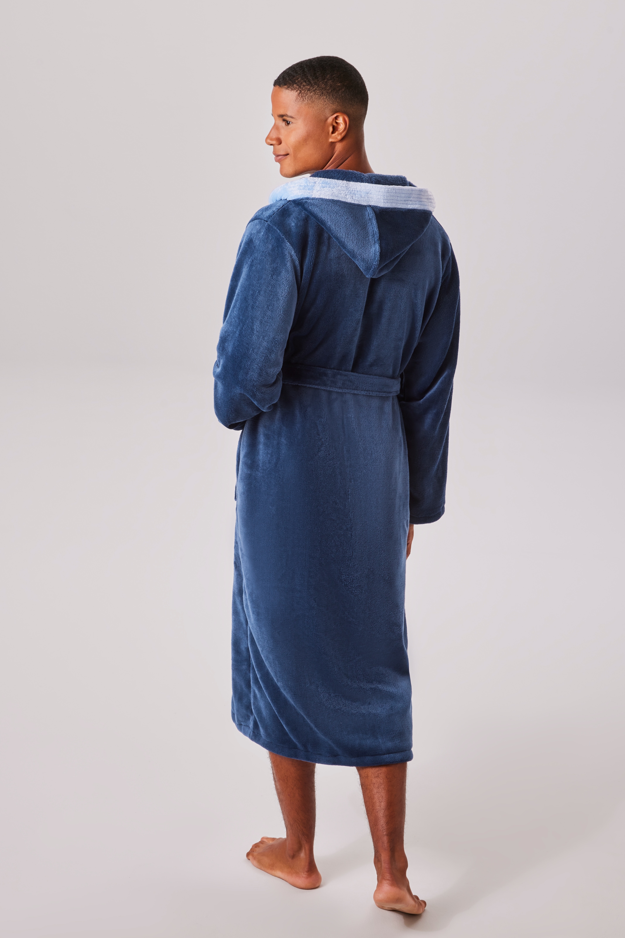 OTTO home Unisex-Bademantel »Miia, ideal für Sauna, Spa & im Urlaub« 1 Stk. tlg., weich und kuschelig, plüsch, für Damen und Herren, S-XL