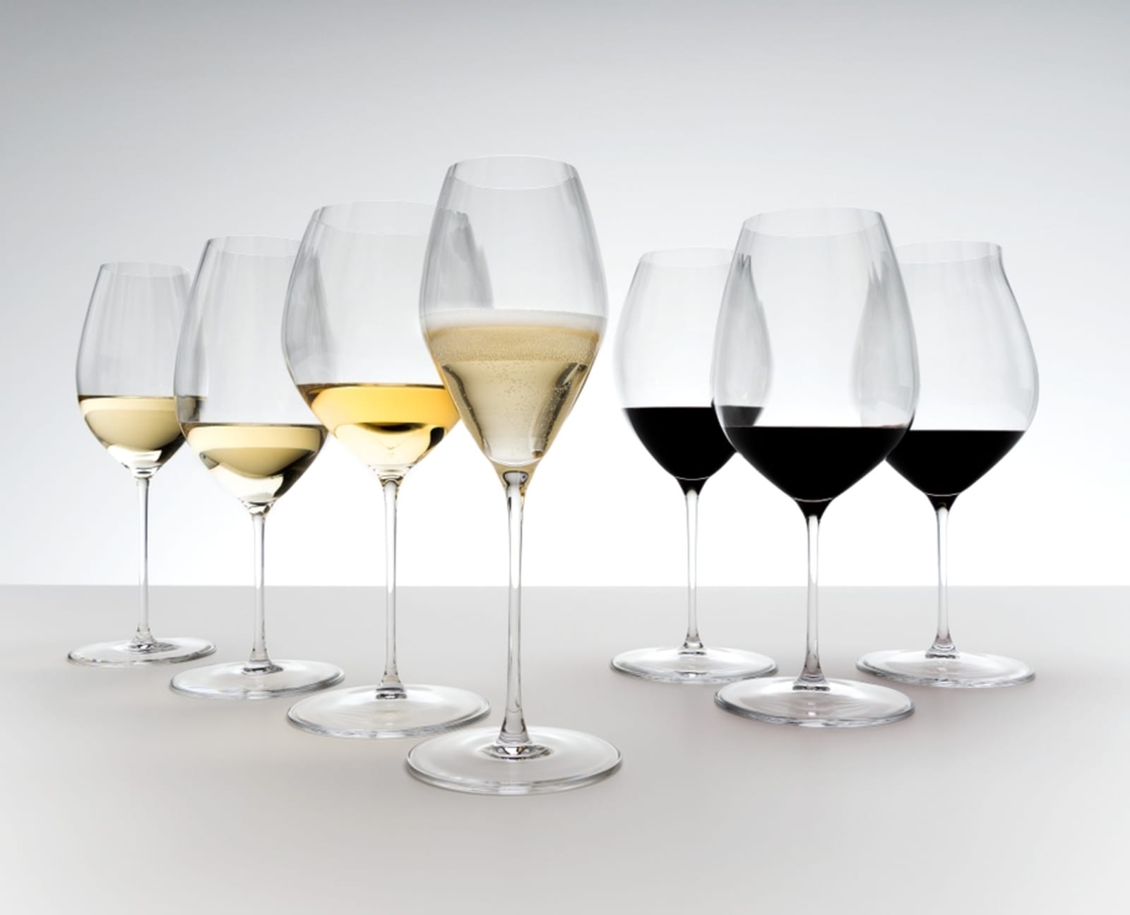 RIEDEL THE WINE GLASS COMPANY Weißweinglas »Riesling Weingläser Performance 623 ml 4er Set transparent«