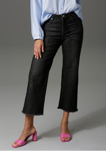 Aniston CASUAL 7/8-Jeans, mit leicht ausgefranstem Beinabschluss kaufen