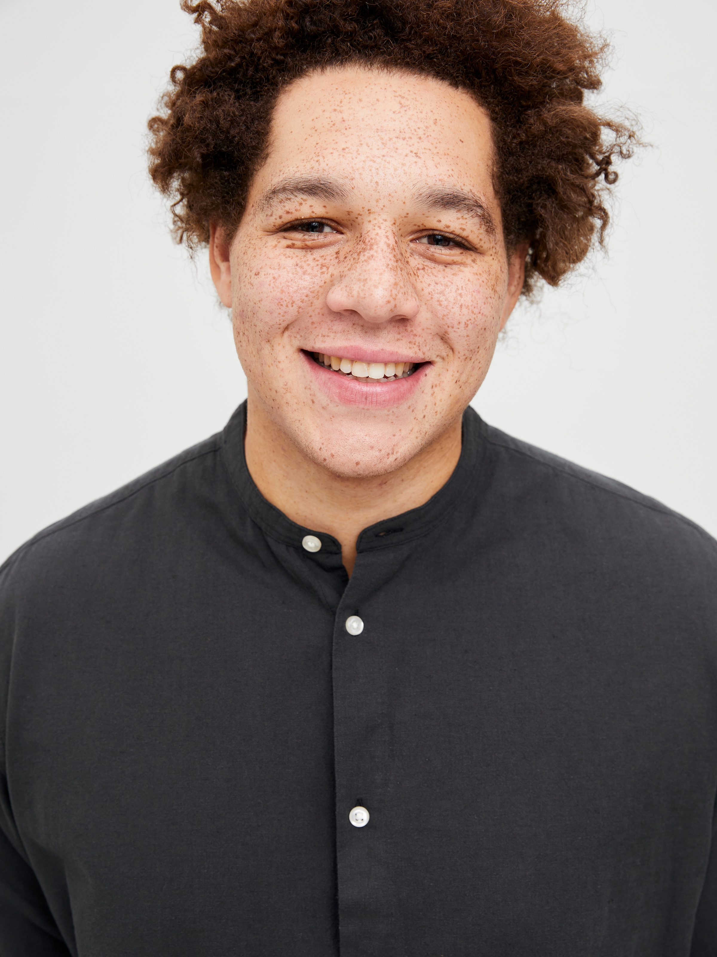 Jack & Jones PlusSize Langarmhemd »JJEBREEZE LINEN BLE BAND SHIRT LS SN PLS«