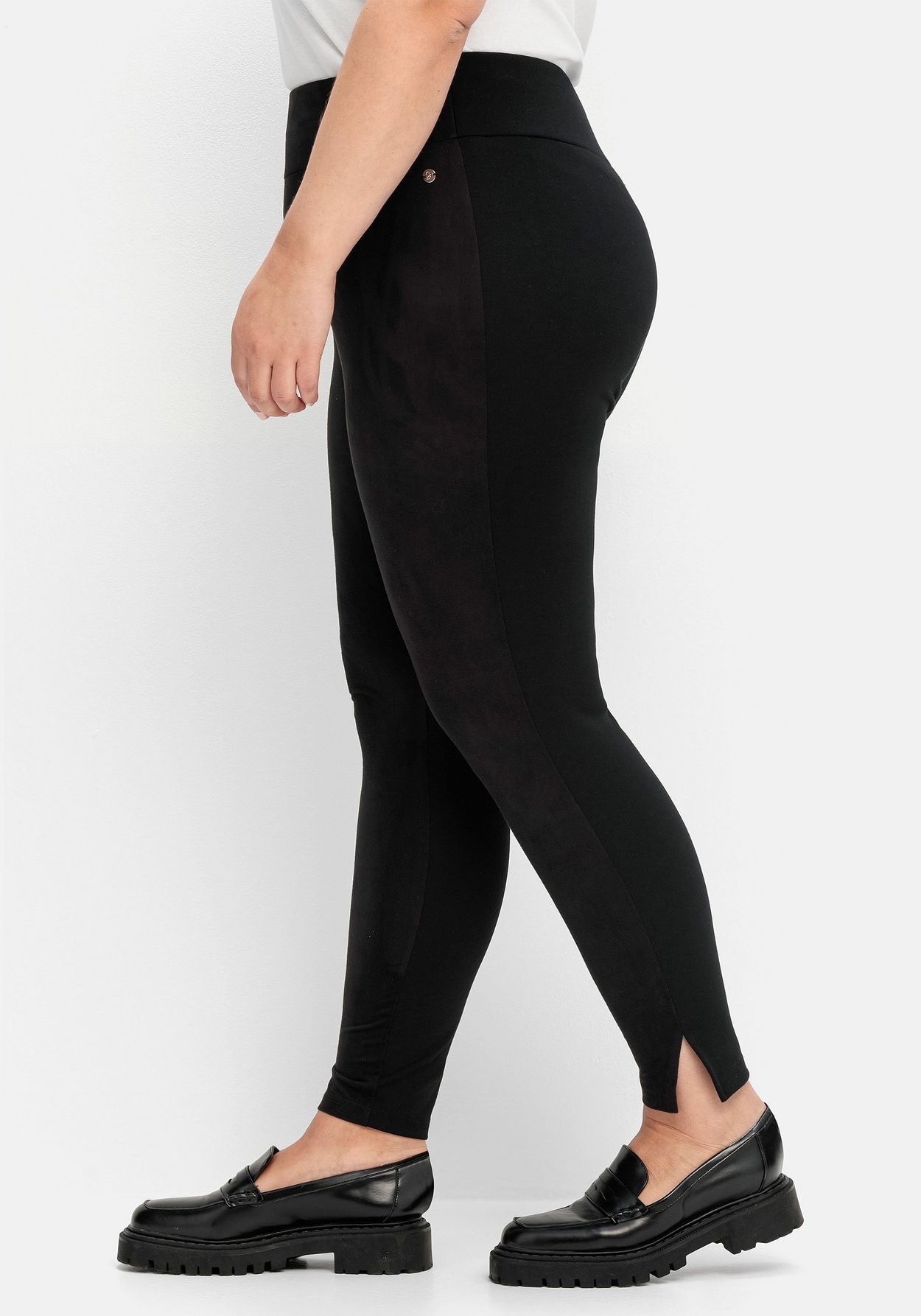 Sheego Leggings »Leggings in Velourslederoptik vorn«