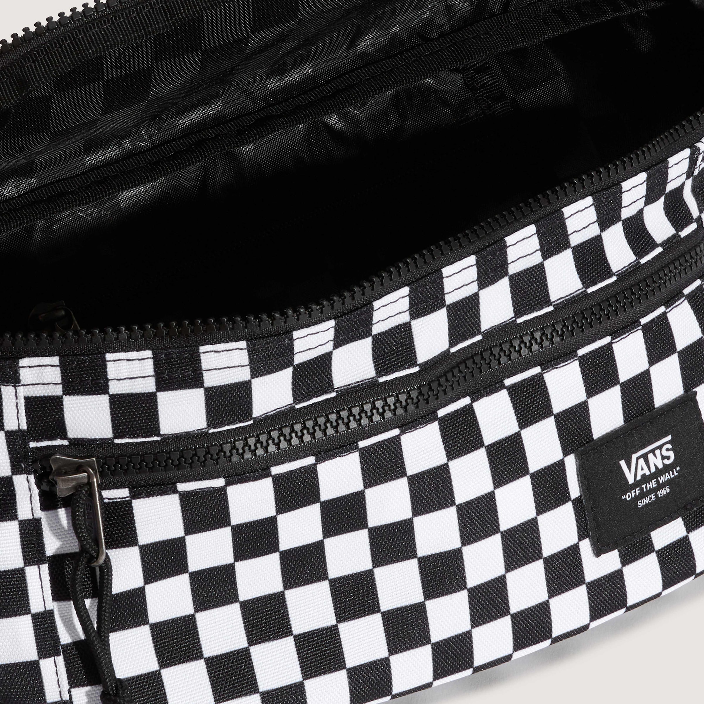 Vans Gürteltasche »WARD CROSS BODY PACK« aus Nylon, mit Polyesterfutter, 4 Liter Volumen, für Erwachsene