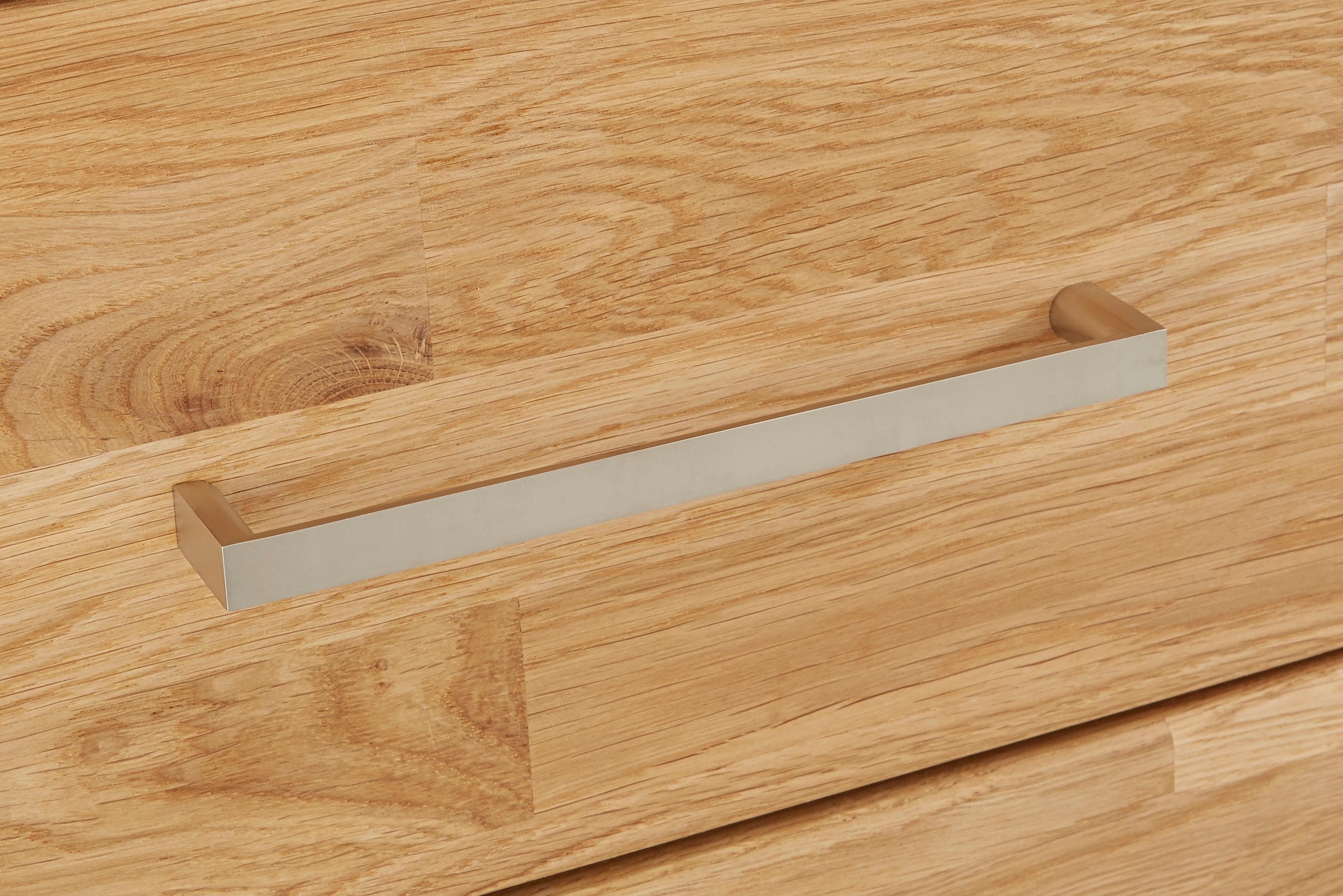 Home affaire Highboard »Ribe,130cm breit145cm hoch,Fronten Massivholz,12 Fächer«, Korpus aus Holzwerkstoff, Metall Griffe,Böden versetzbar