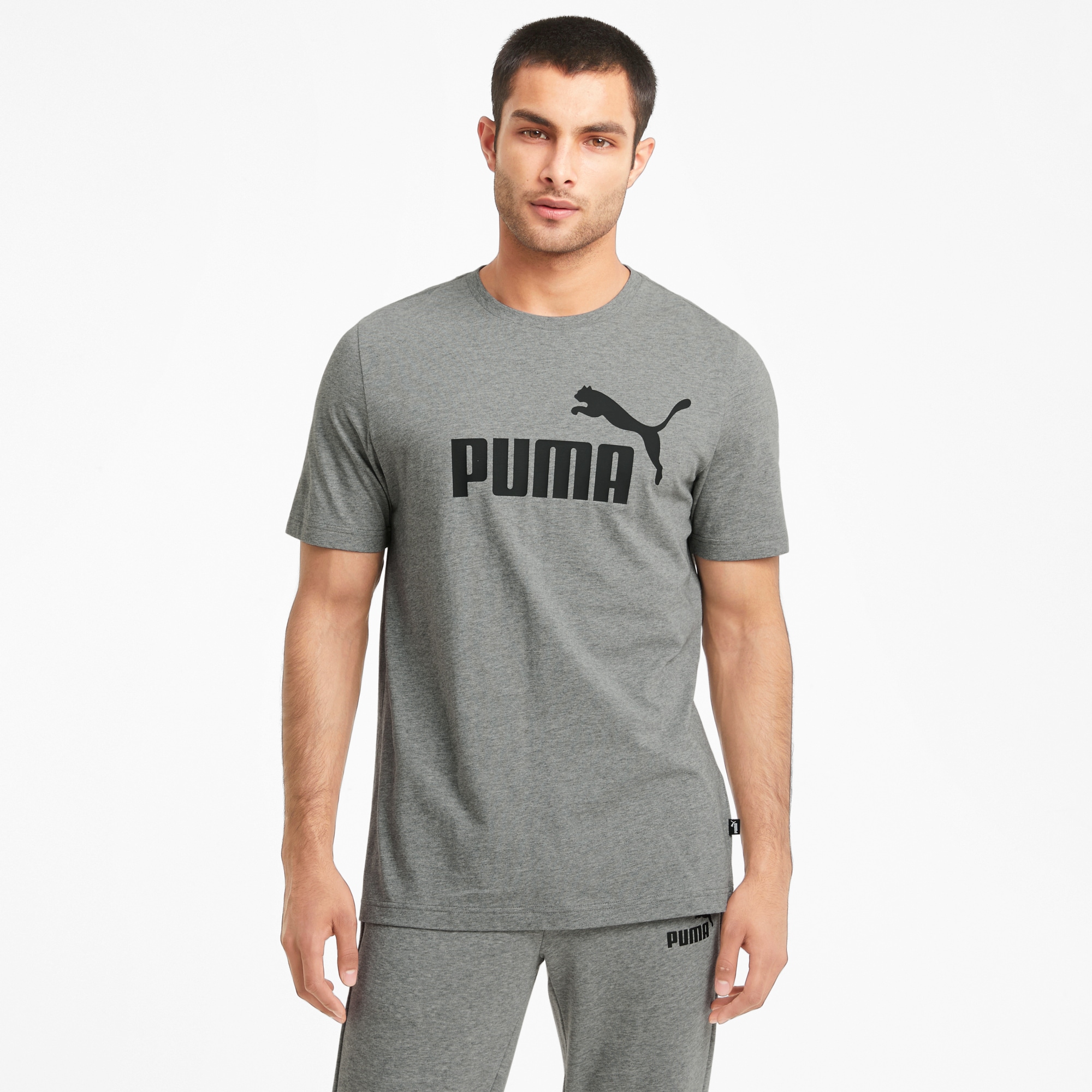PUMA T-Shirt »ESS LOGO TEE« sportlicher Stil, Kurzarmdesign, aus Baumwolle