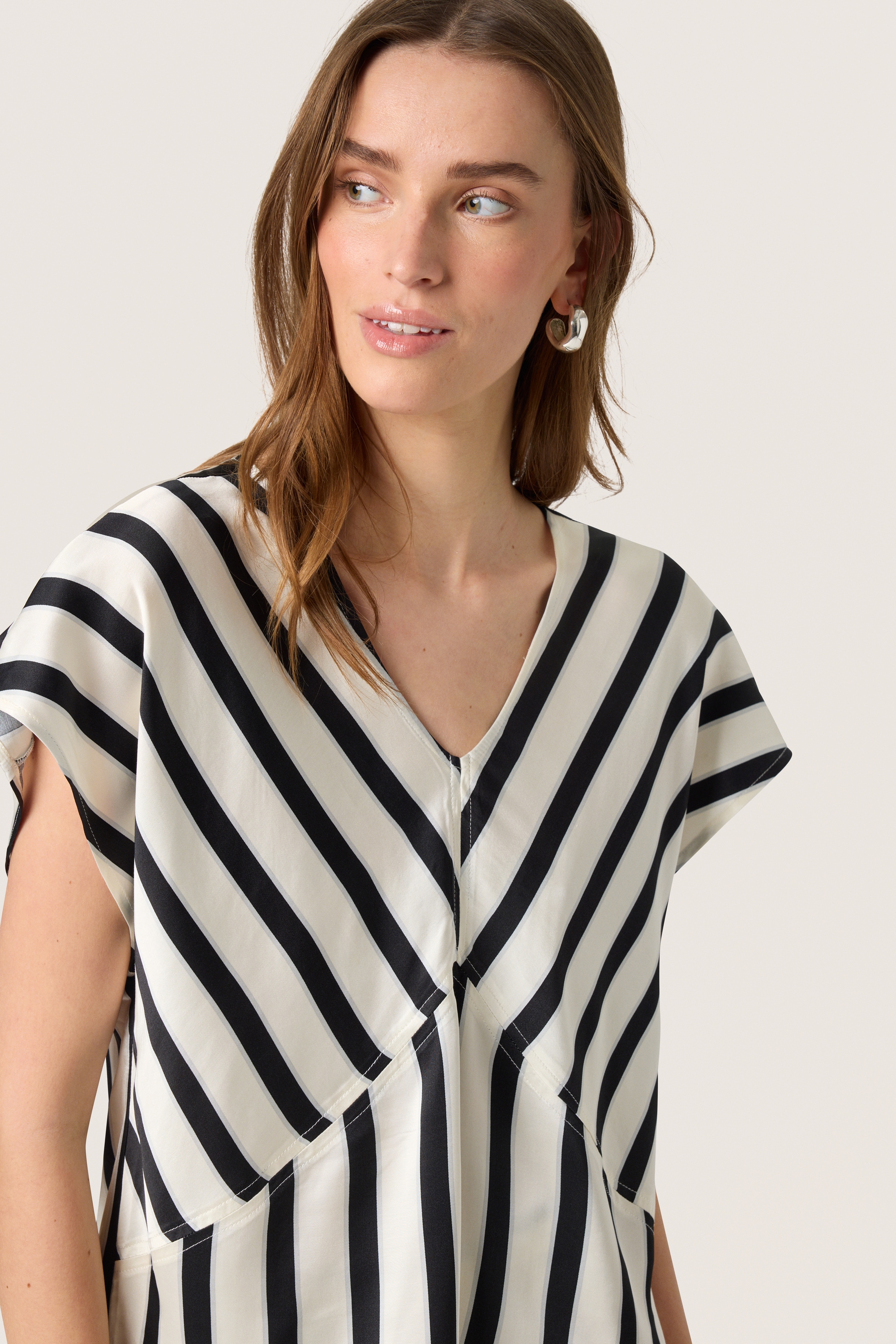 SOAKED IN LUXURY Kurzarmbluse »SOAKED IN LUXURY Bluse kurzarm SLClero«