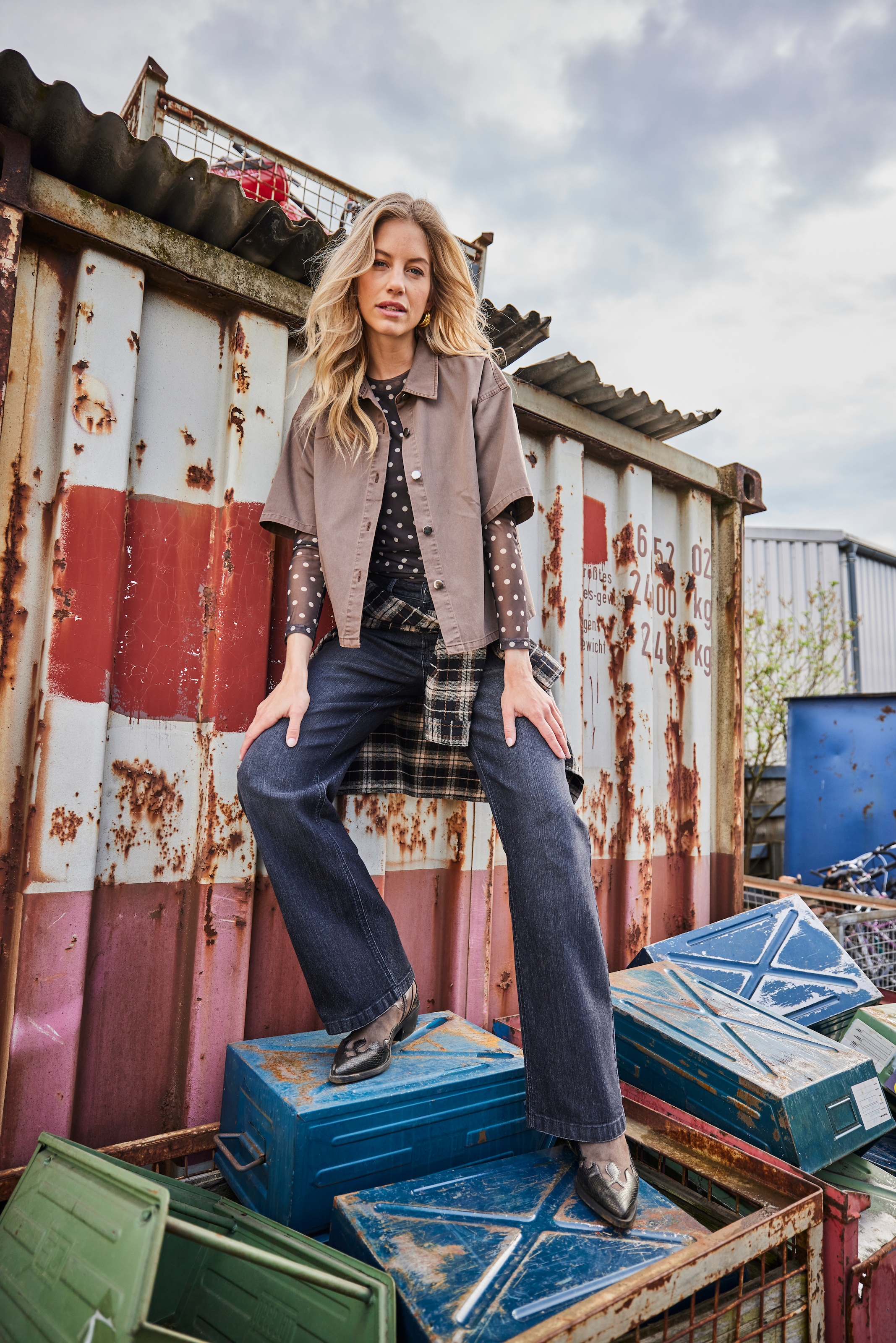 Aniston CASUAL Langarmshirt mit Raffungen an den Seitennähten - NEUE KOLLEKTION