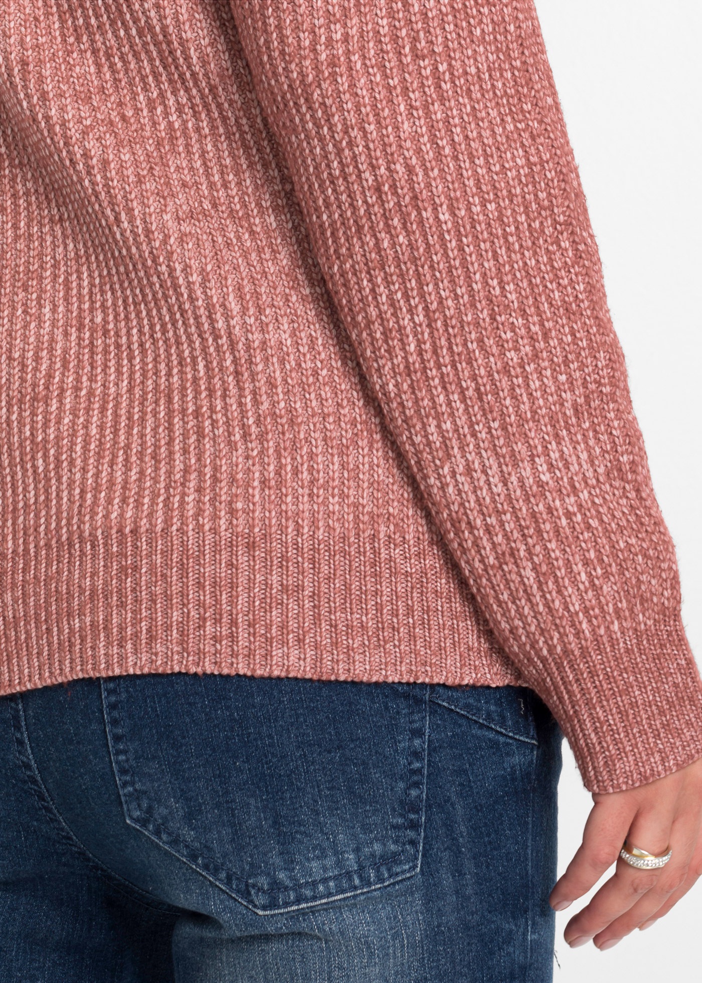 bonprix Strickpullover »Pullover mit Knöpfen« aus Polyester, mit Knopfverzierung, Oversize-Passform
