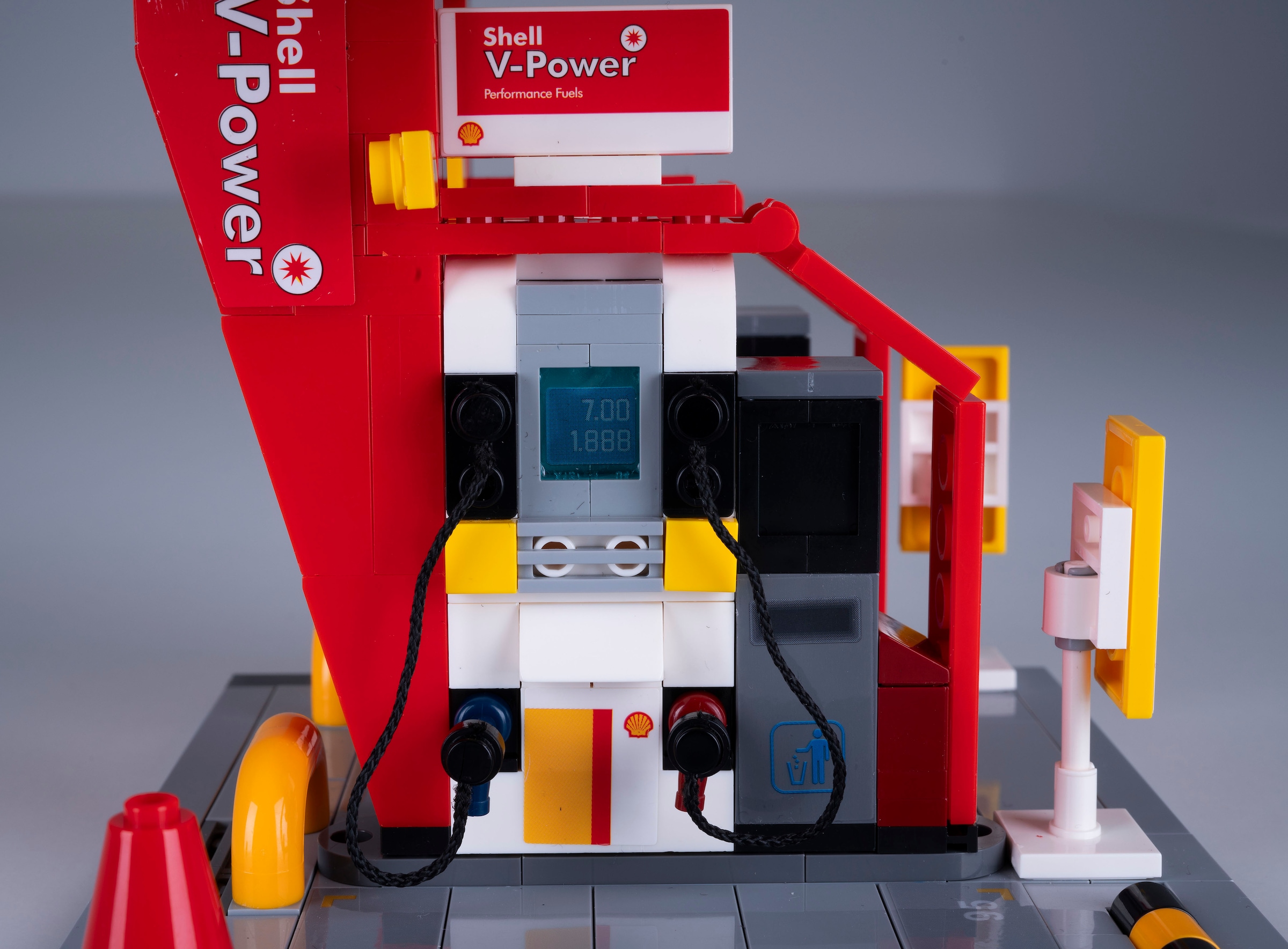 Jamara Konstruktions-Spielset »CaDA, Bricks, Shell Tankstelle (402858)«