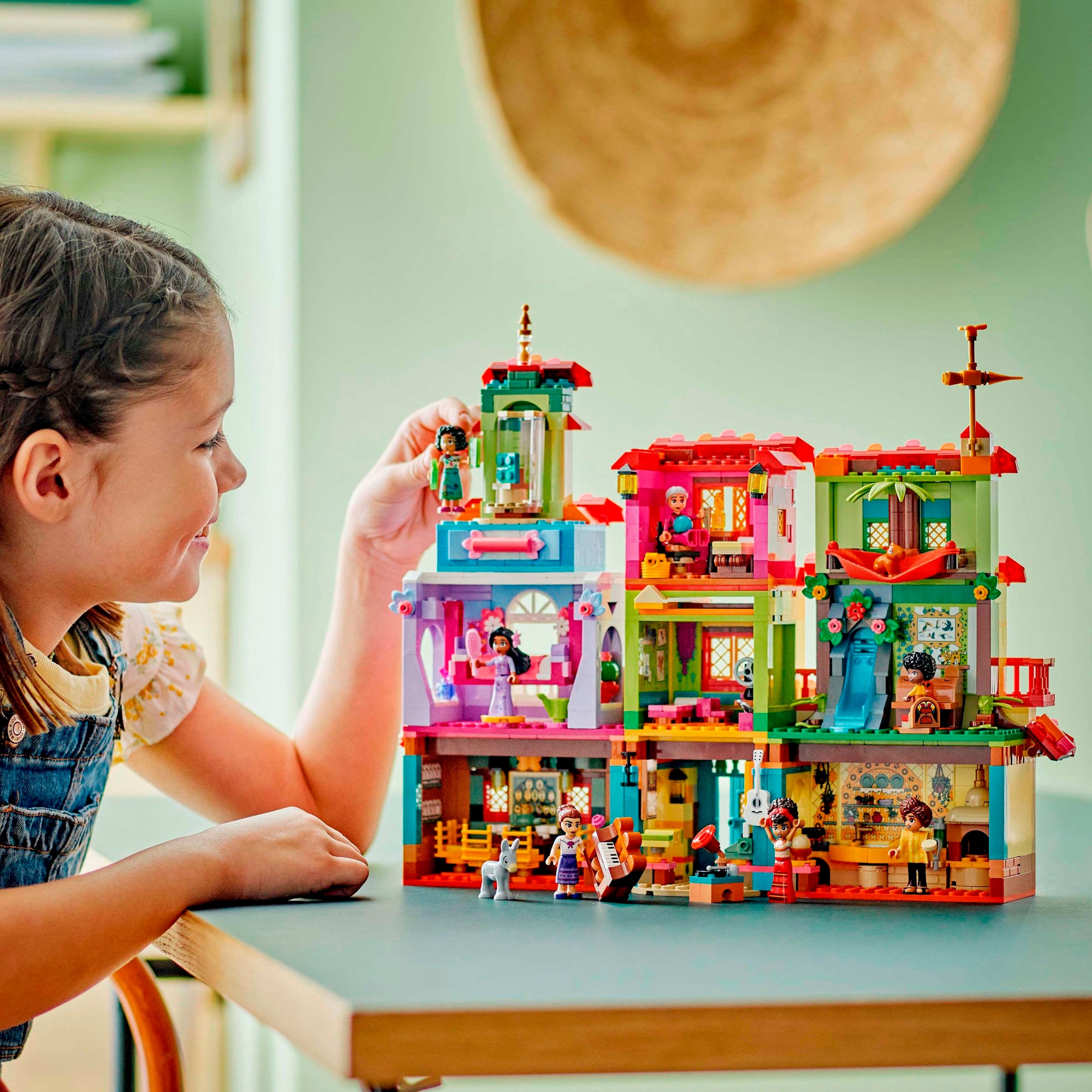 LEGO® Konstruktionsspielsteine »Das magische Haus der Madrigals (43245), LEGO Disney Classic«, (1560 St.), Made in Europe