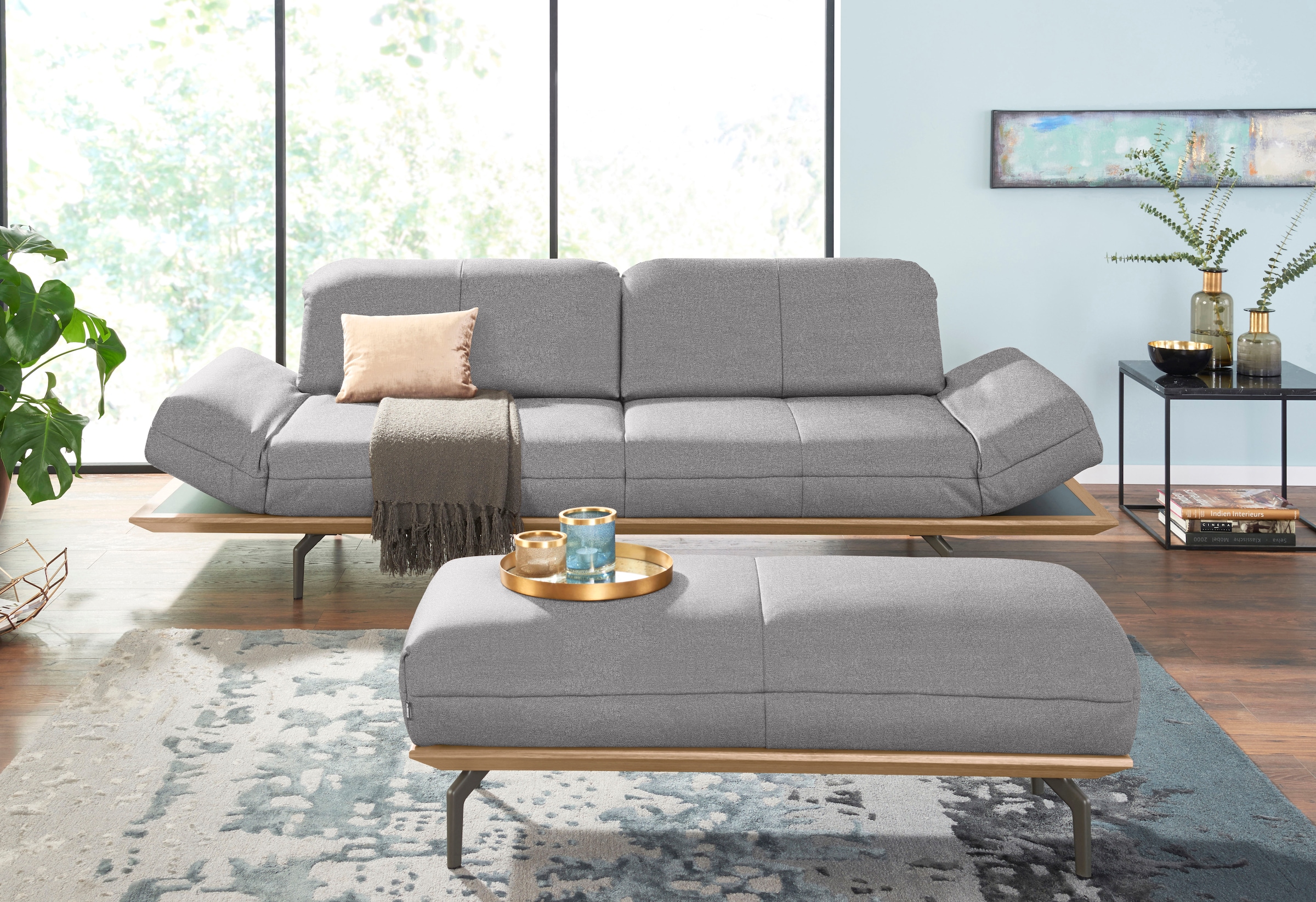 Creation BY ROLF BENZ 3-Sitzer »CR.420, Designsofa, Loungesofa« in 2 Qualitäten, Holzrahmen in Eiche Natur oder Nußbaum, Breite 232 cm