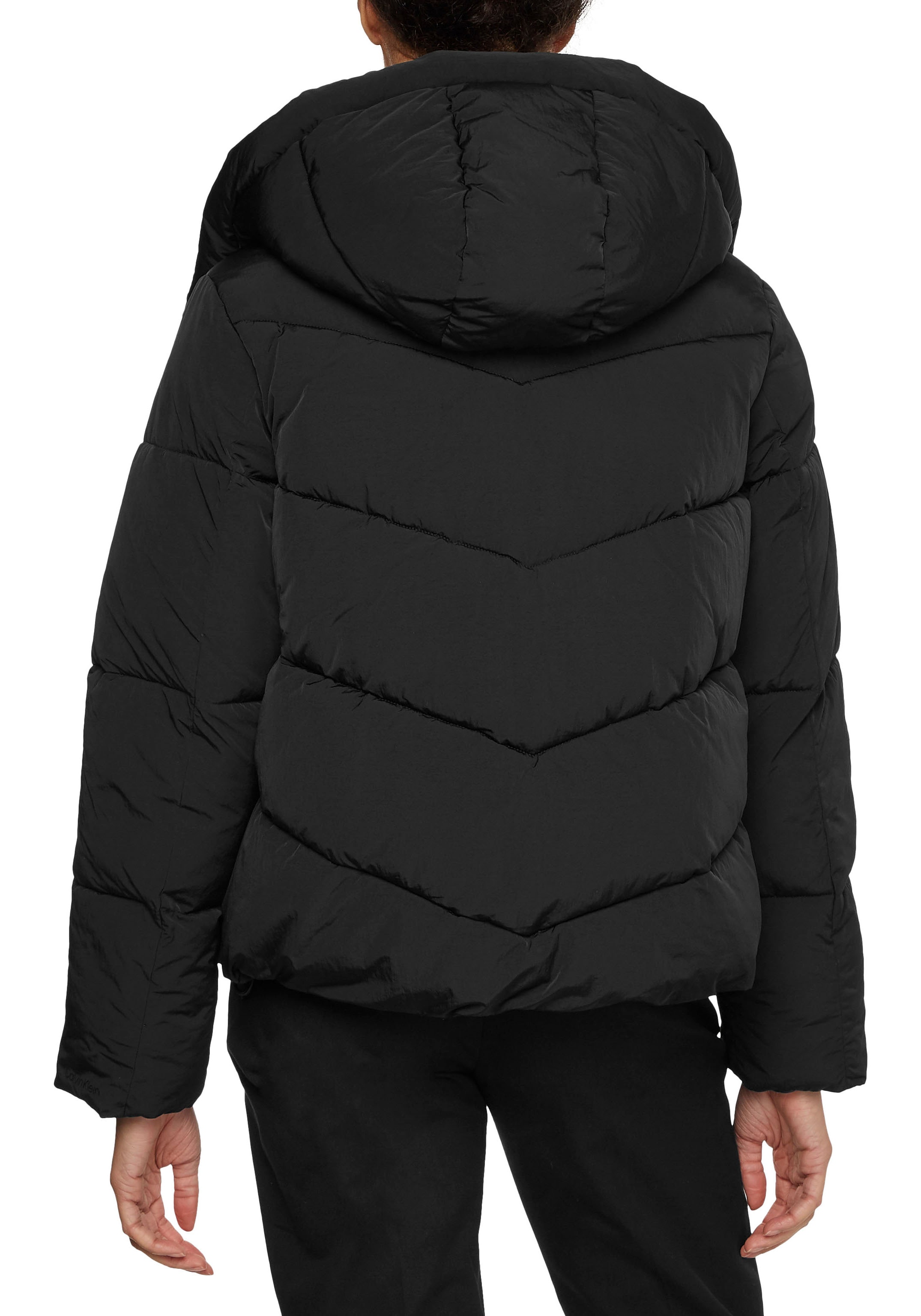 Calvin Klein Winterjacke »MODERN PADDED JACKET«, mit Kapuze, Isolierung aus  100% nachhaltigen Materialien bei ♕