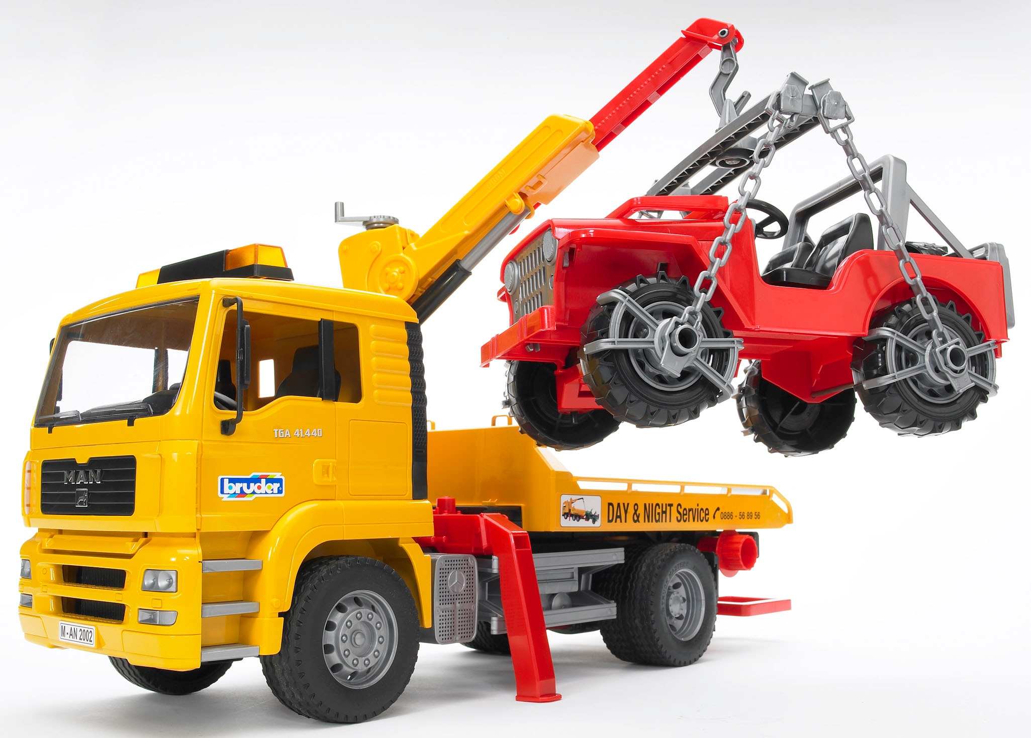 Bruder® Spielzeug-Abschlepper »MAN Abschlepp LKW mit Geländewagen 26 cm (02750)« Made in Europe