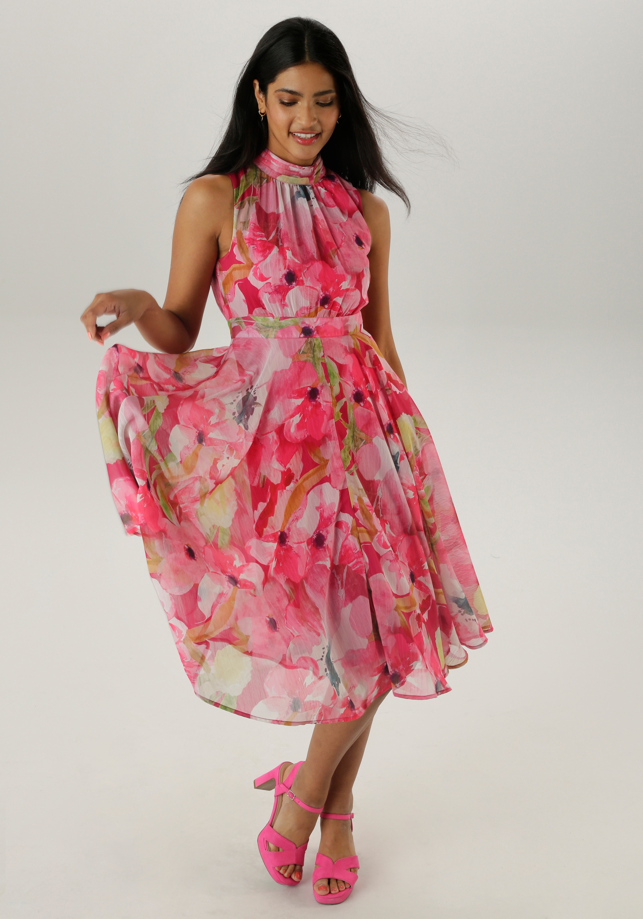 Aniston SELECTED Cocktailkleid mit traumhafter, floraler Musterung