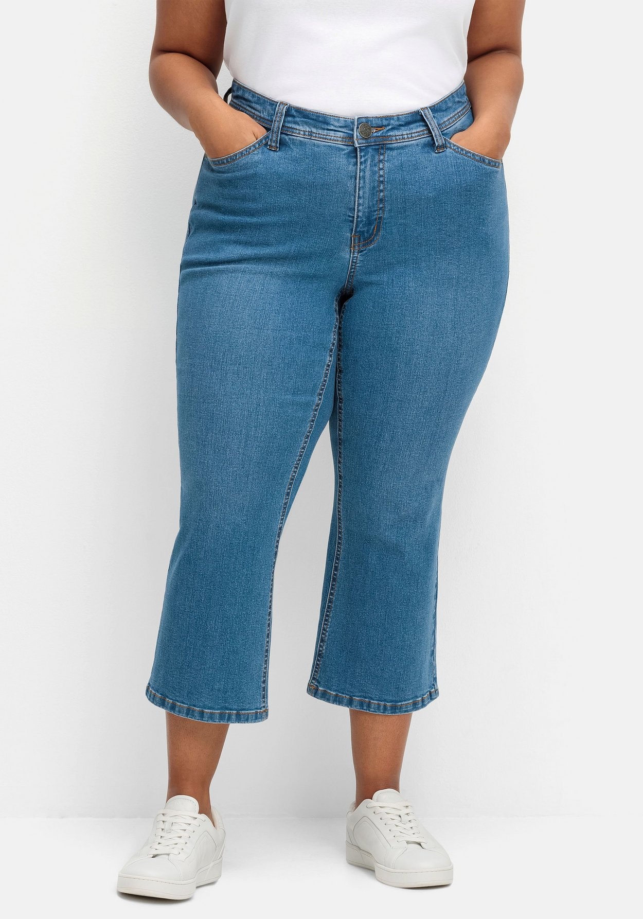 Sheego Bootcut-Jeans »Bootcut-Jeans in 7/8-Länge, Curvy-Schnitt VERENA«