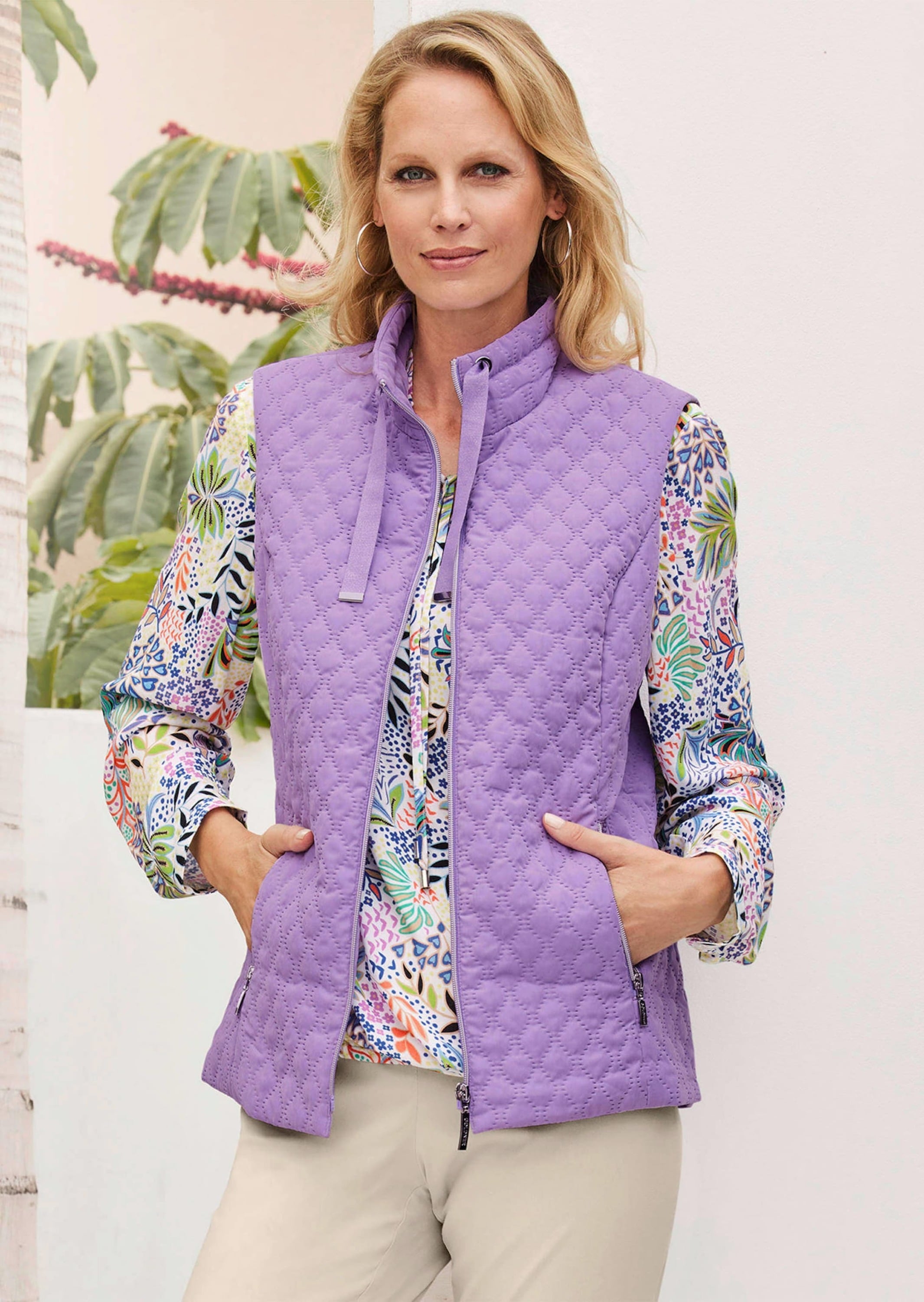 GOLDNER Kurzweste »Kurzgröße Leichte Steppweste mit Stehkragen«