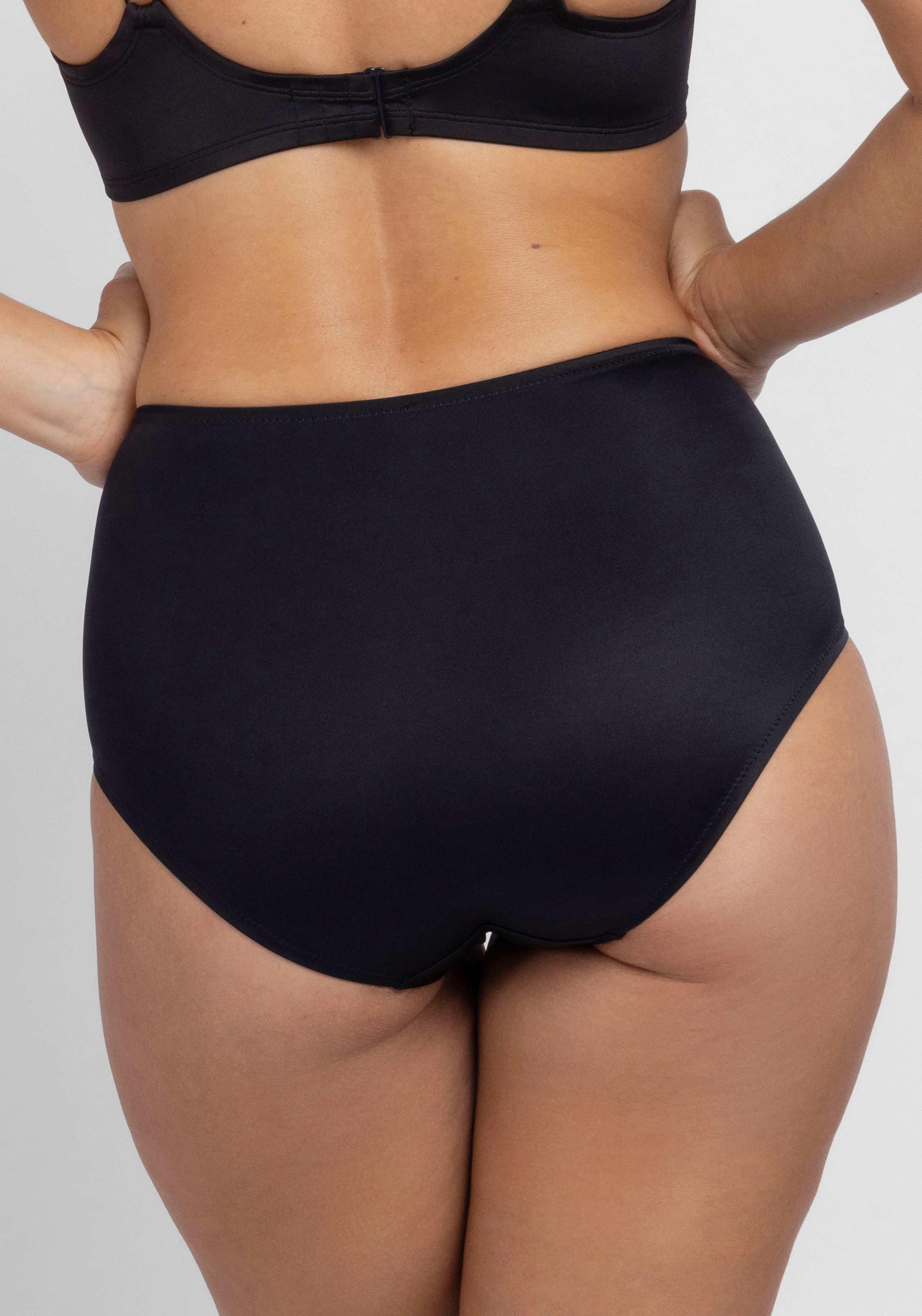 Dorina Bikini-Hose »Fiji« Curves, leicht Raffung vorn