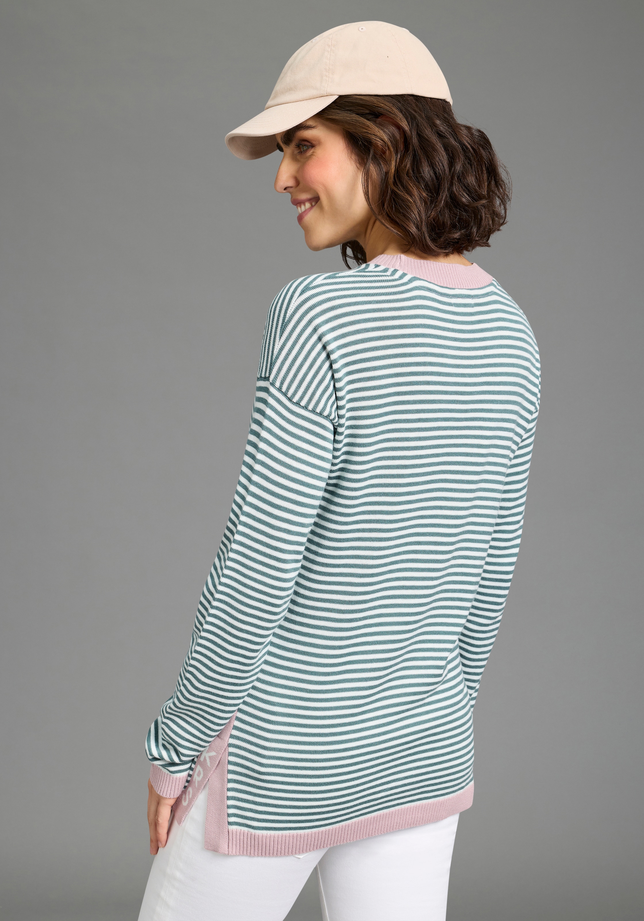 KangaROOS Strickpullover aus Baumwolle-Mix, mit Rundhalsausschnitt, lässig geschnitten