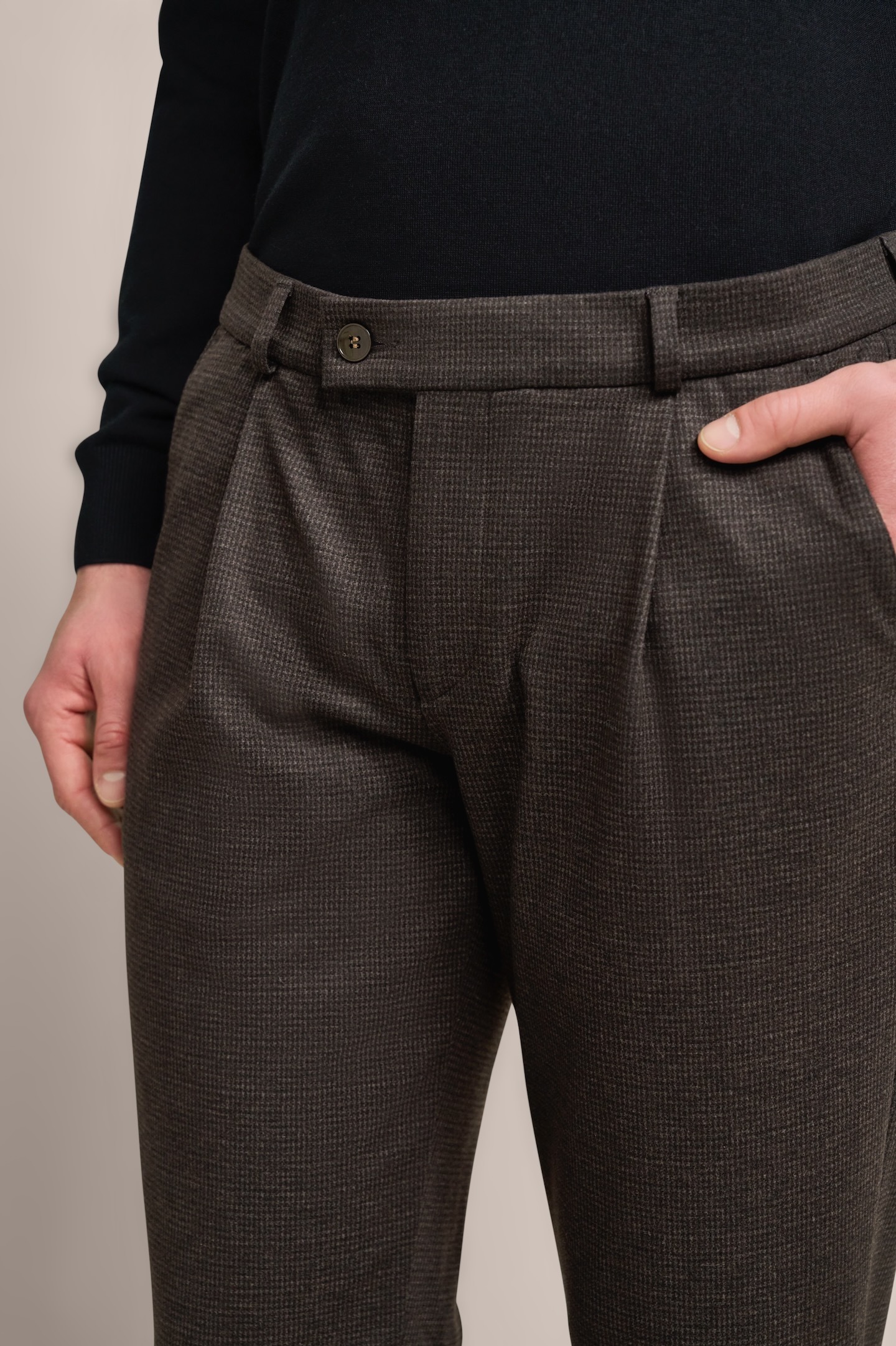 bugatti Bundfaltenhose, mit modernem Schnitt