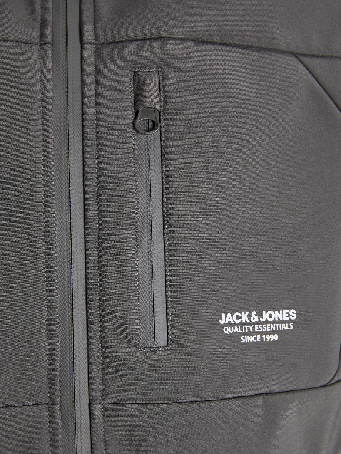 Jack & Jones Junior Softshelljacke »JJTHEO wasserabweisend und pflegeleicht für Alltag«, mit Kapuze, unifarben, modisch, regular fit, Web, Kapuze