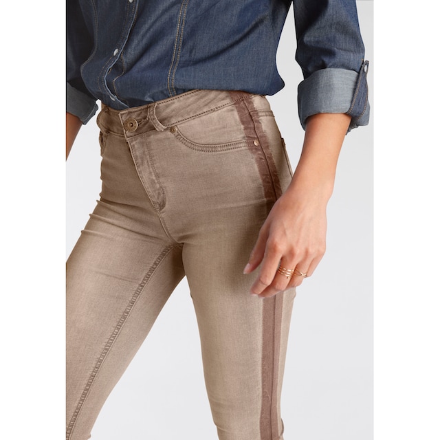 Arizona Skinny-fit-Jeans »Ultra Stretch«, High Waist mit seitlichem  Streifen bei ♕
