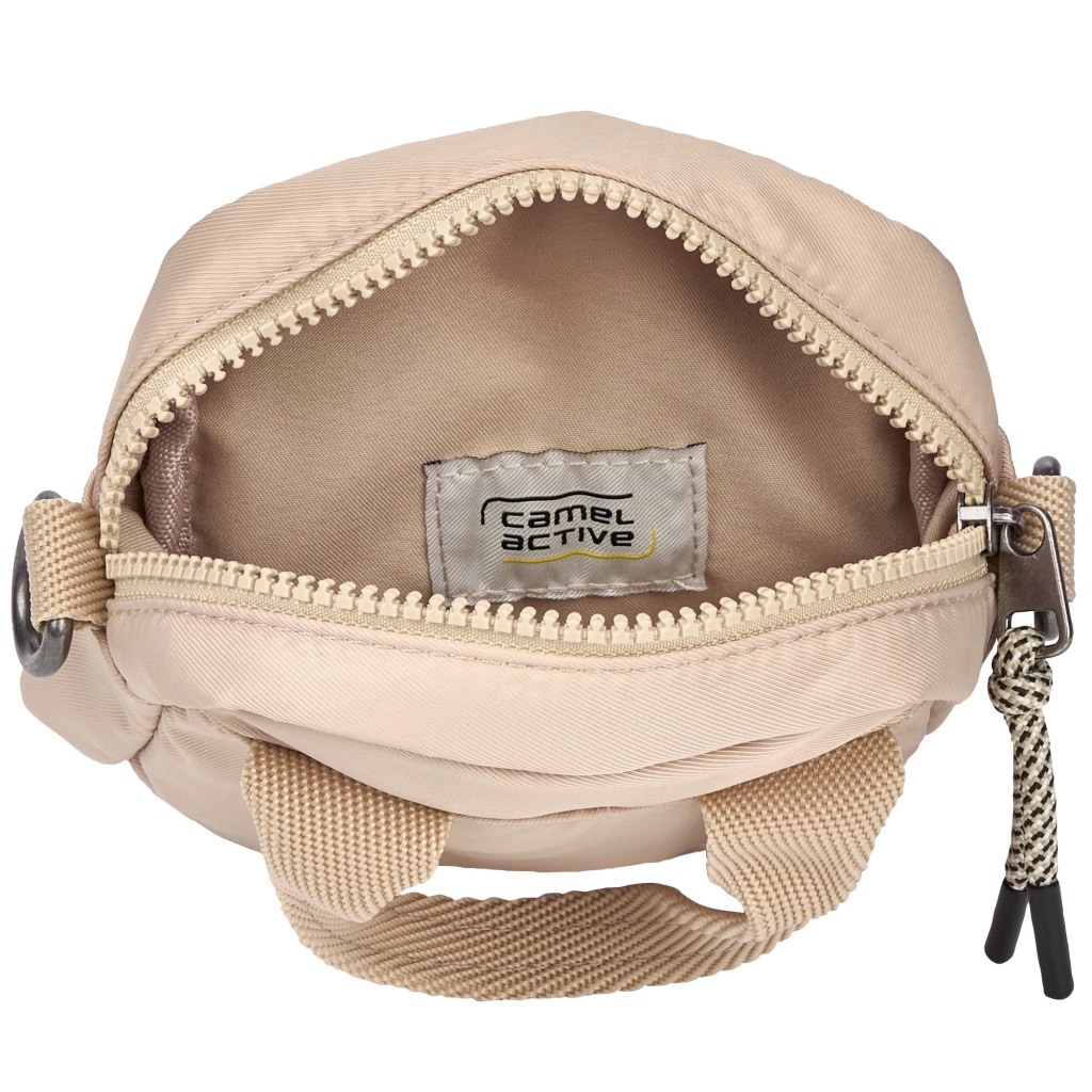 camel active Handytasche »Aurum« aus recyceltem Polyester in Nylonstruktur, leicht & mit feinen Details