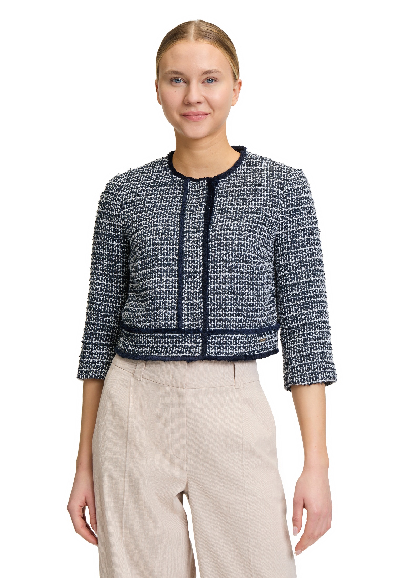 Betty&Co Boleroblazer »Bolero-Jacke mit aufgesetzten Taschen«