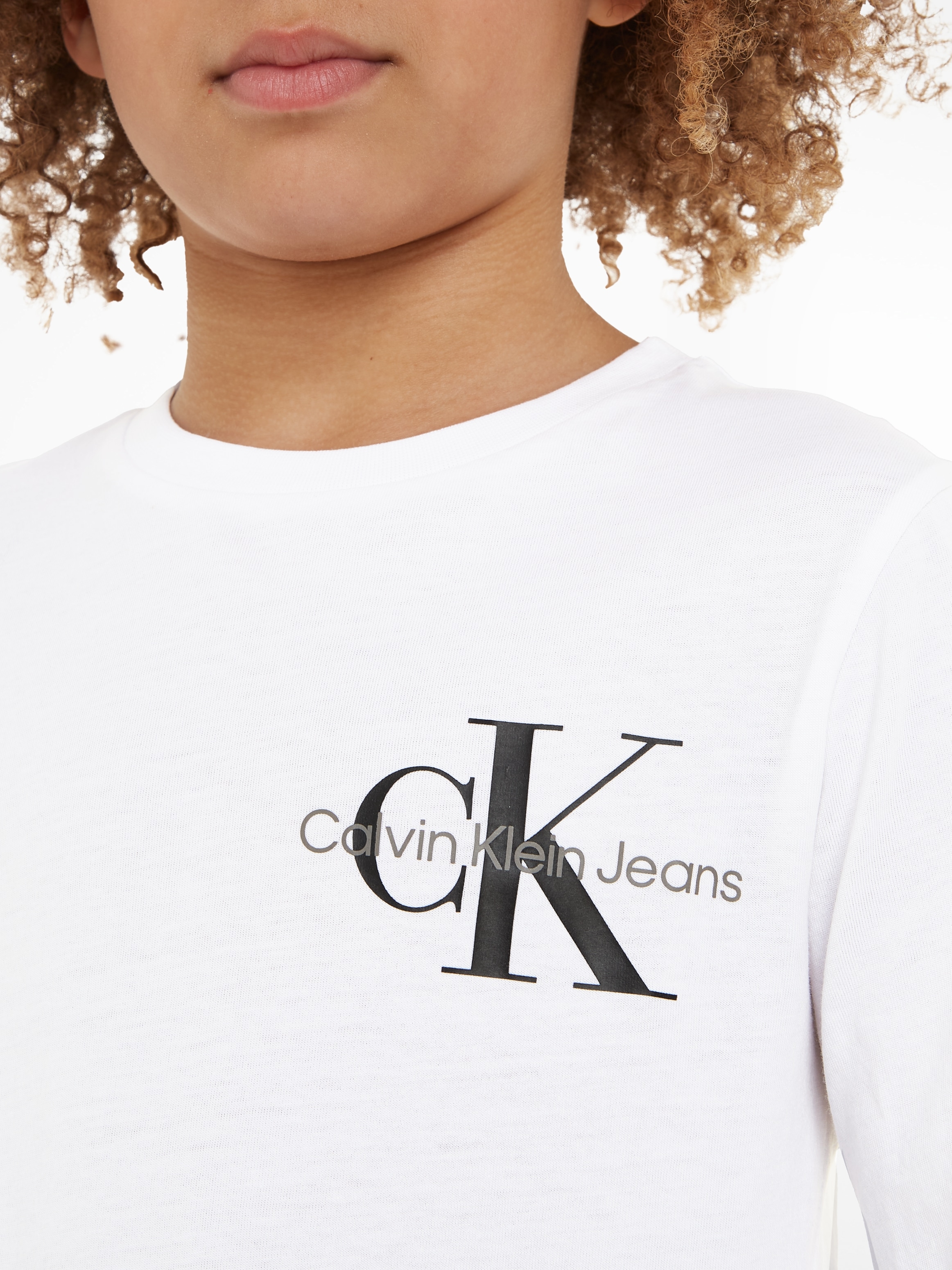 Calvin Klein TOP«, bei LS »CHEST MONOGRAM ♕ Logodruck mit Jeans Langarmshirt