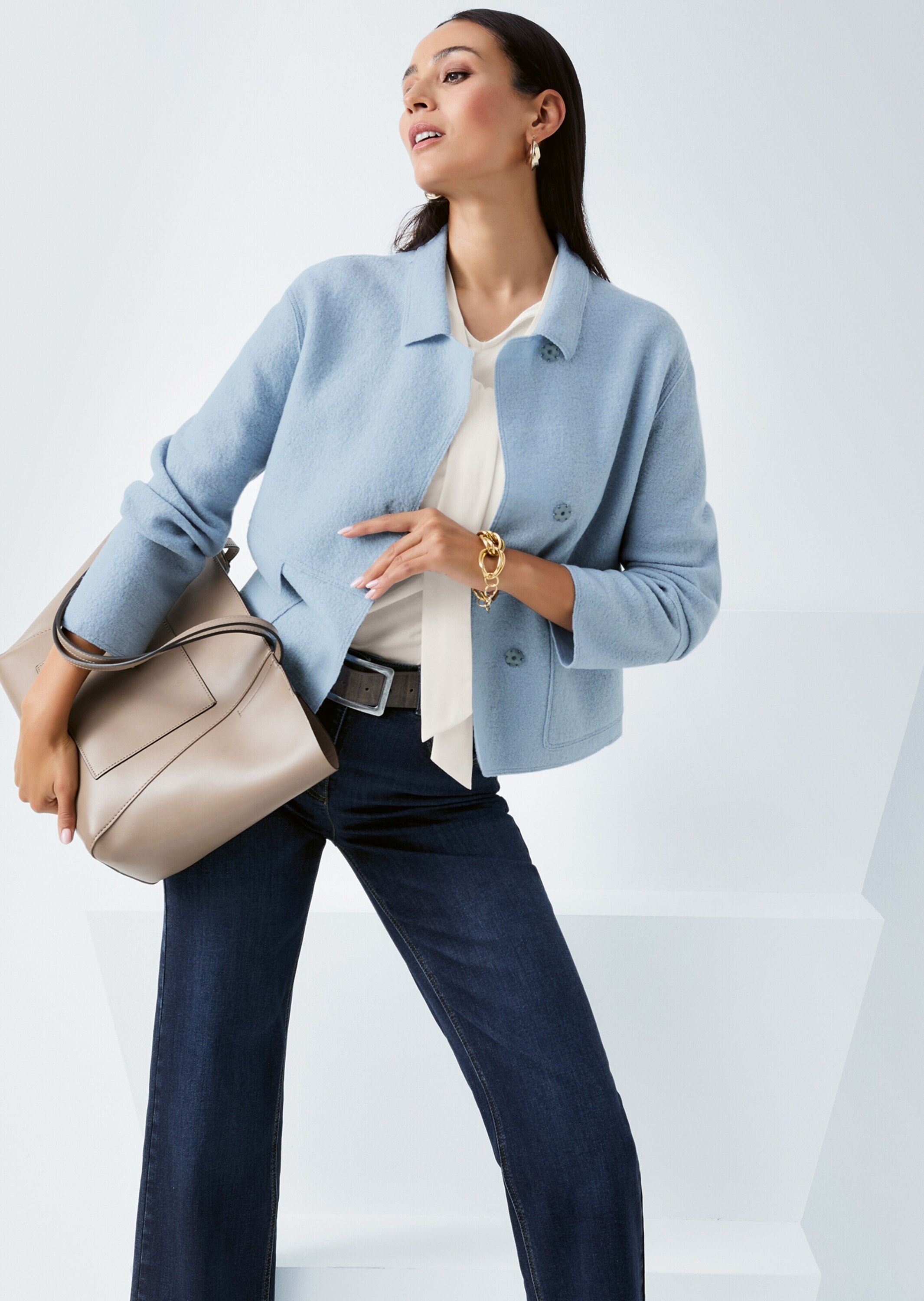 MADELEINE Kurzblazer »Kurzblazer Wollblazer mit Klappkragen und Pattentaschen« Wollblazer in Leichtverarbeitung, gekochte Wolle