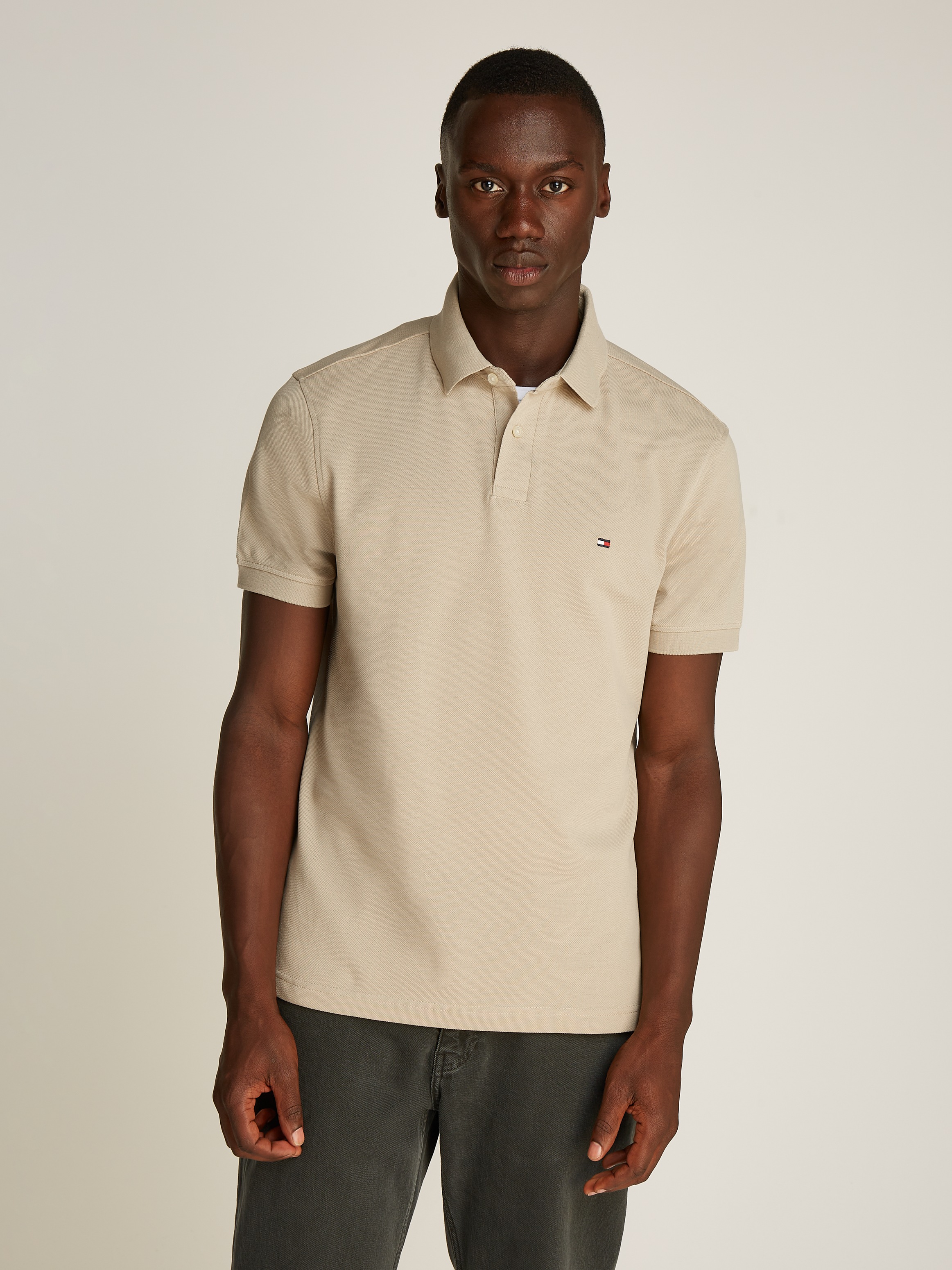 Tommy Hilfiger Poloshirt »1985 REGULAR POLO«, mit Tommy Hilfiger Kontraststreifen innen am Kragen