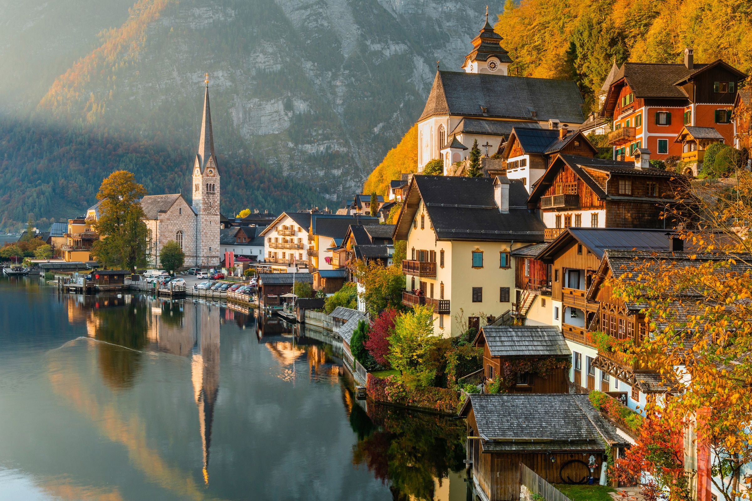 Fototapete »HALLSATT-ALPEN DORF SALZKAMMERGUT SEE SALZ«