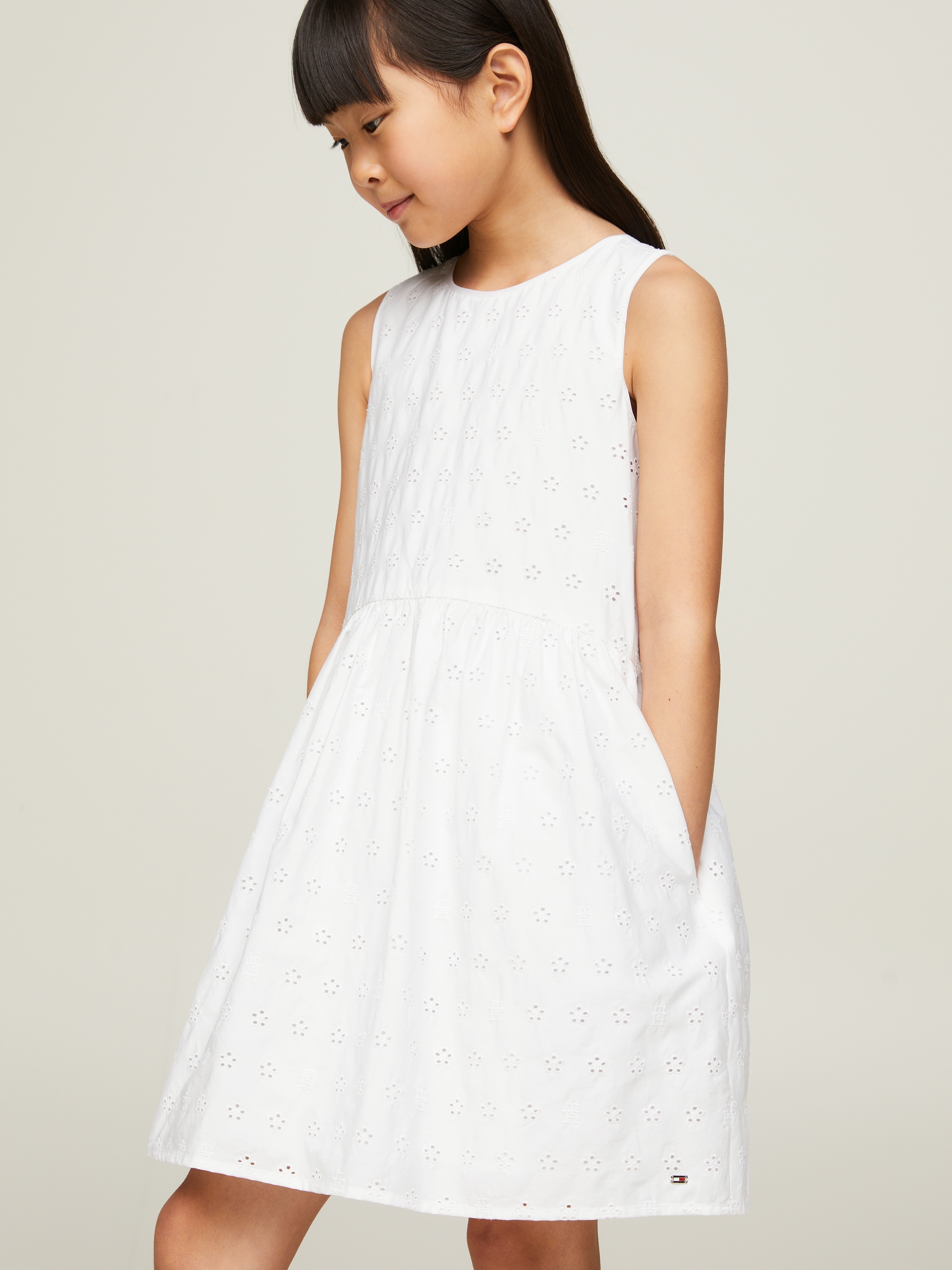 Minikleid »BRODERIE ANGLAISE MONOGRAM DRESS«, Kinder bis 16 Jahre