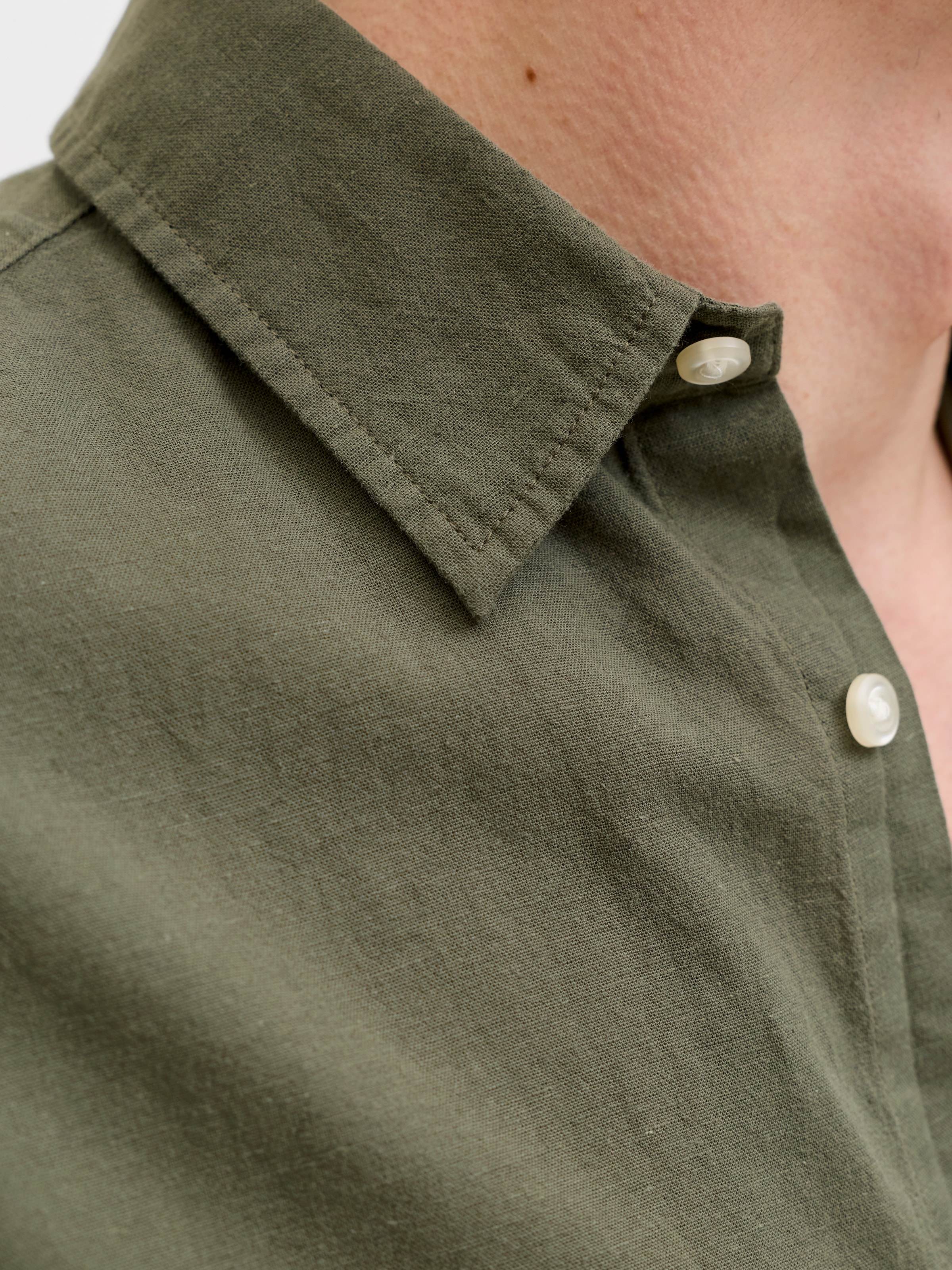 Jack & Jones Kurzarmhemd »JJEBREEZE LINEN BLEND SHIRT S/S SN« mit Leinen