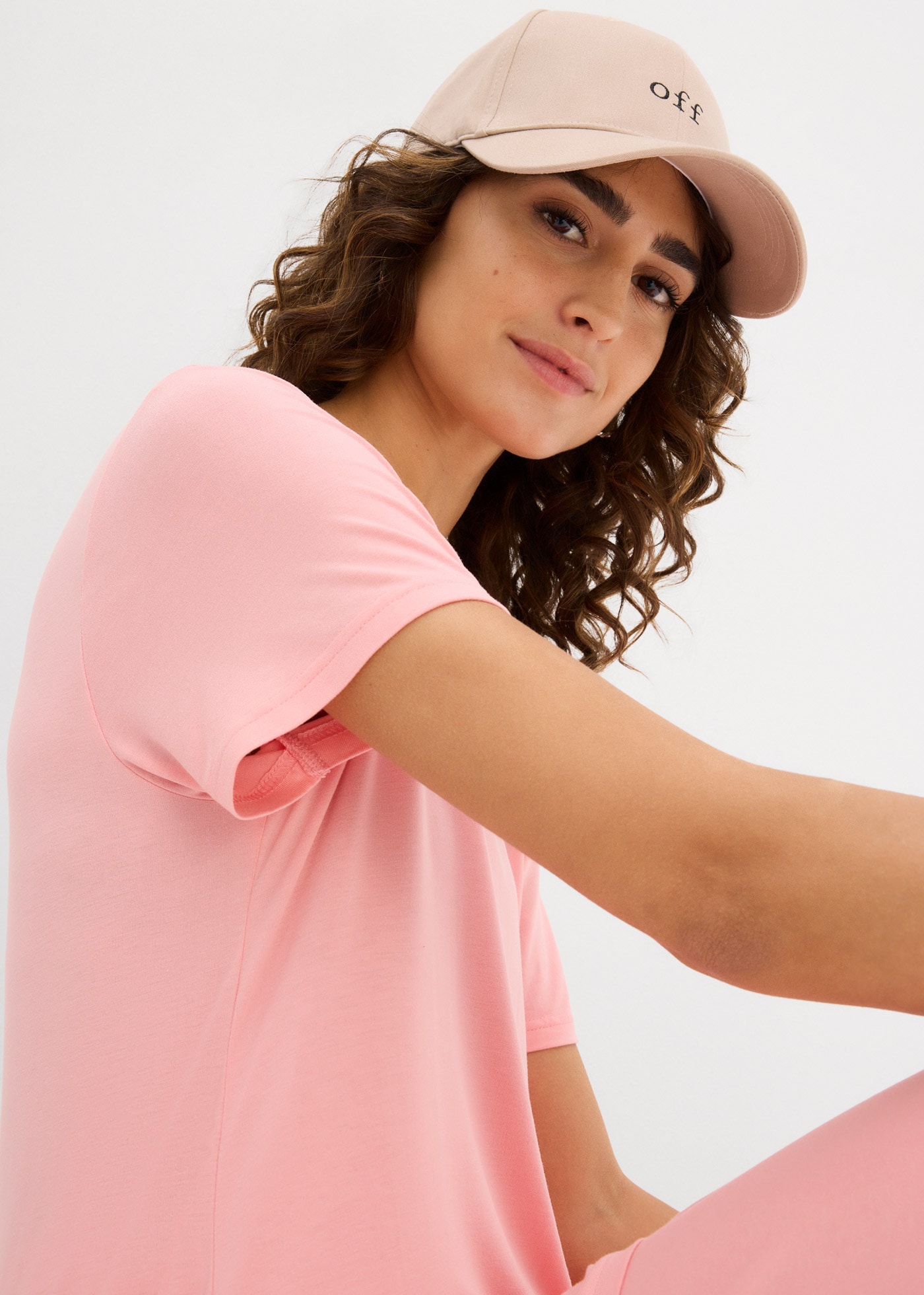 bonprix Longshirt figurumschmeichelnde Passform, Kurzarm, für Frühling und Sommer