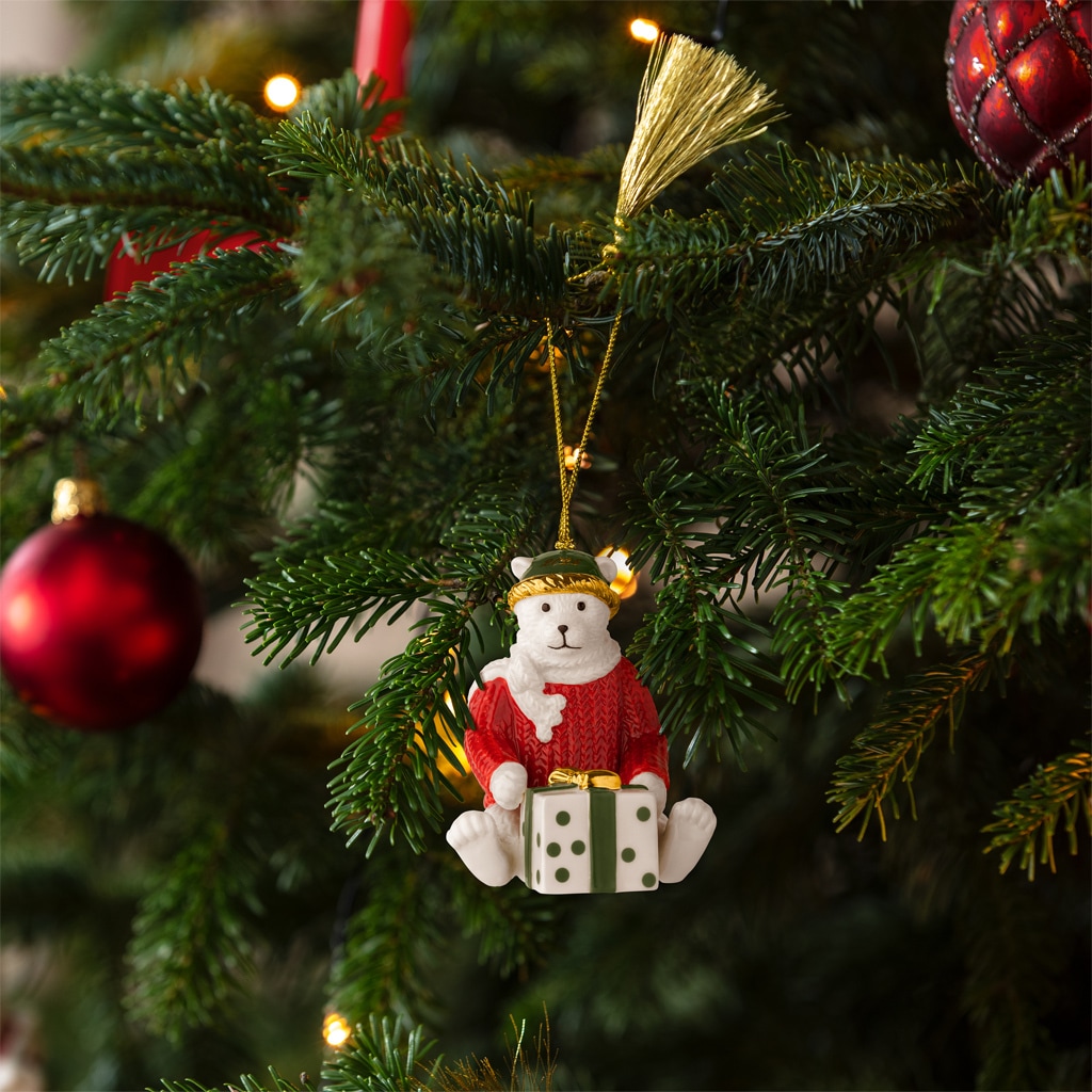 Villeroy & Boch Weihnachtsfigur »Ornament Plüschbär 2026 Christmas Classics 6,5 x 6,8 x 8 cm weiß-gold« Nur Dekoration