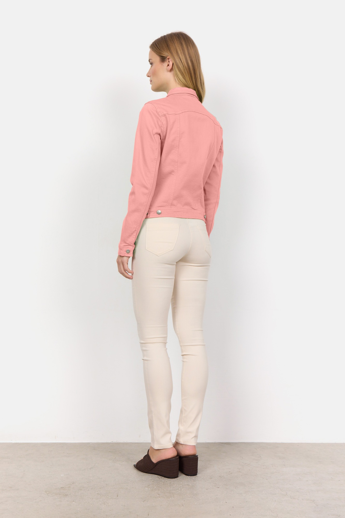 soyaconcept Jeansblazer »SC-ERNA 2«, Jeansjacke in taillierter Form und schönen Farben